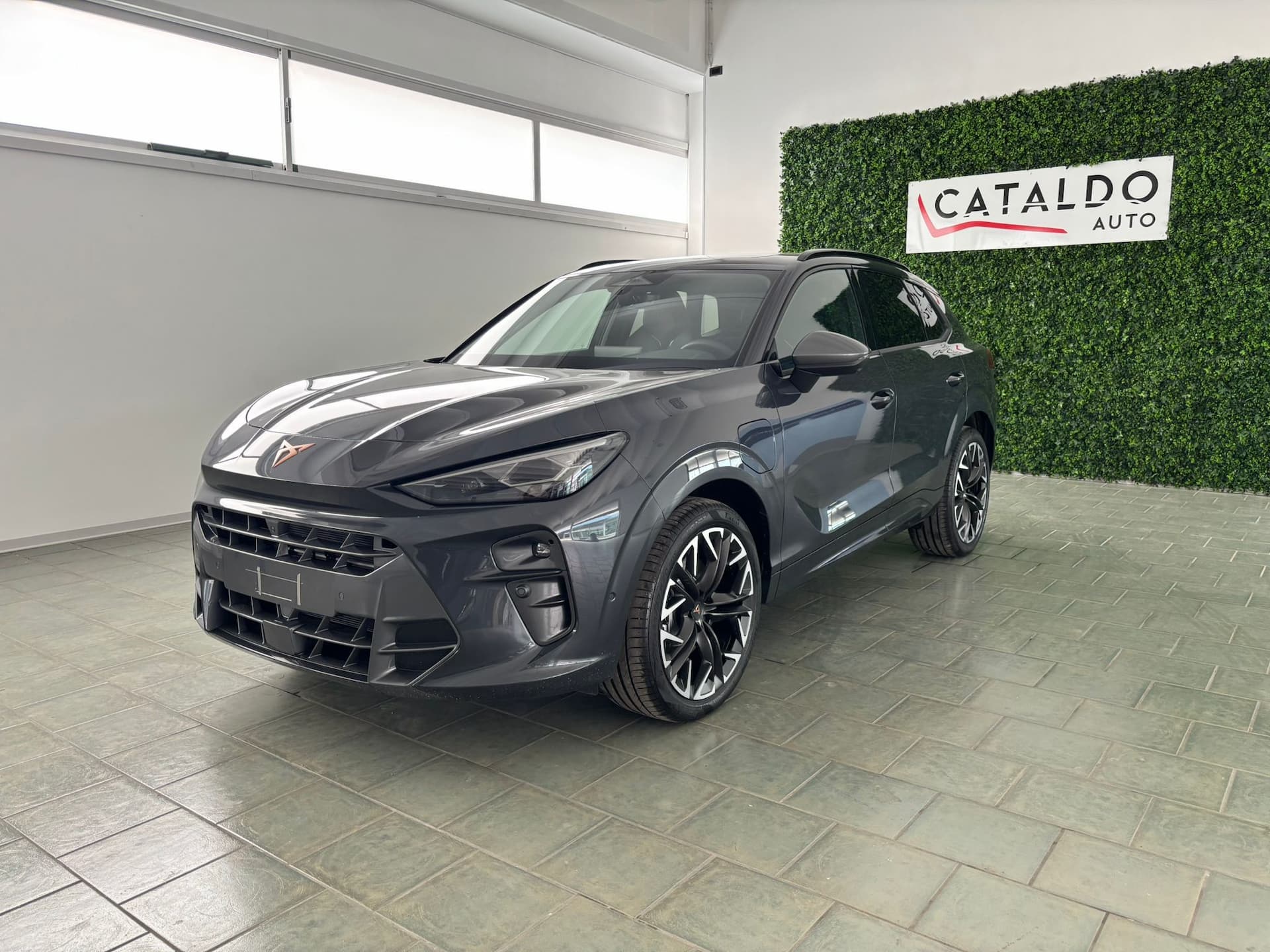 CUPRA Terramar 1.5 e-hybrid 204cv dsg - Miniatura 1