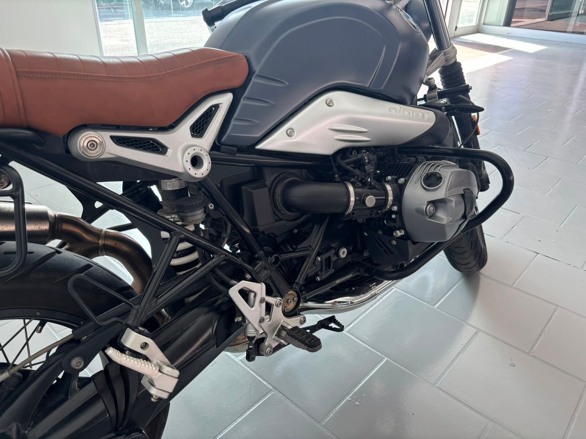 BMW R nineT Scrambler - Miniatura 10