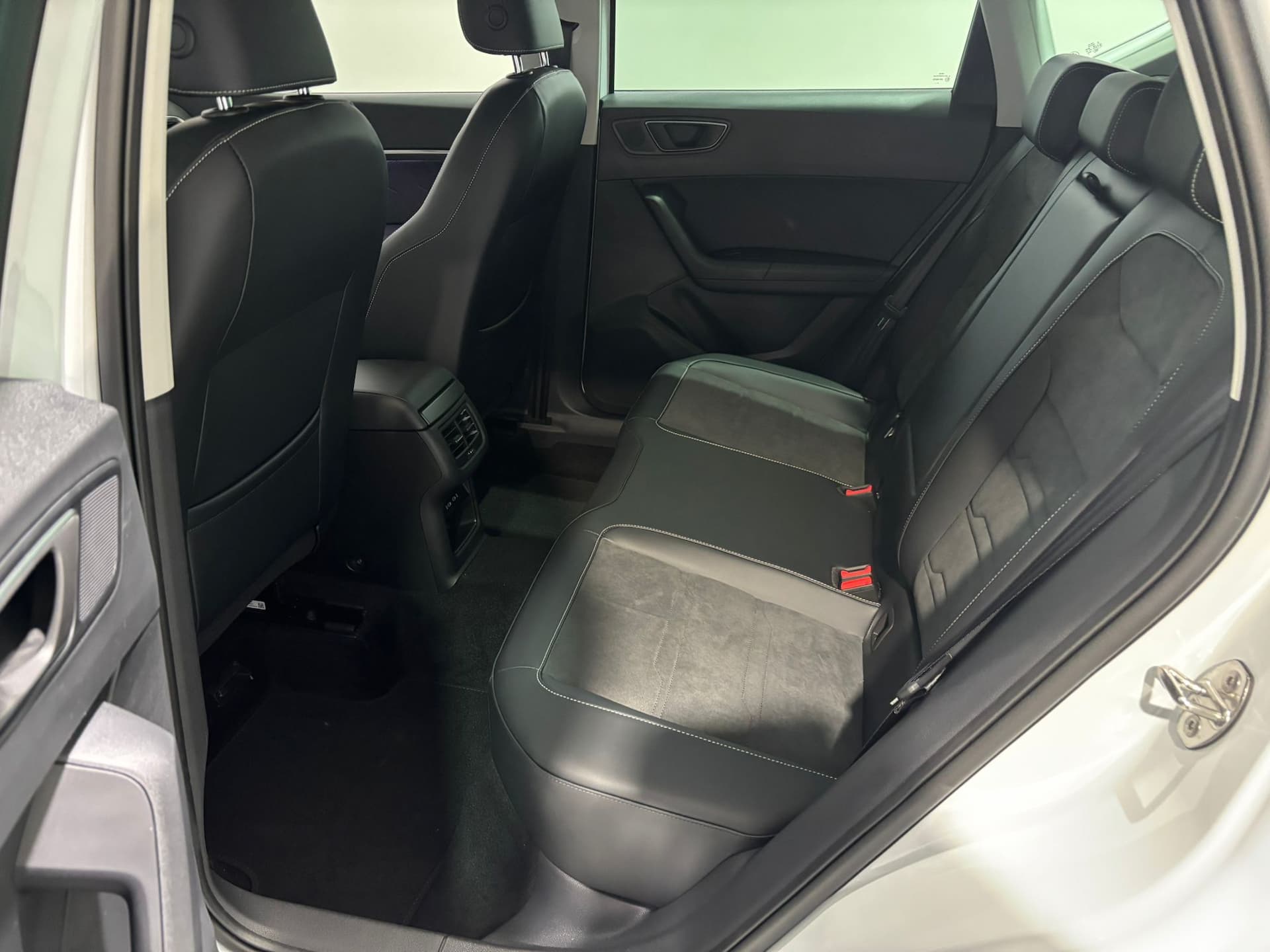 SEAT Ateca 2020 1.5 ecotsi Black Edition 150cv dsg - Miniatura 19