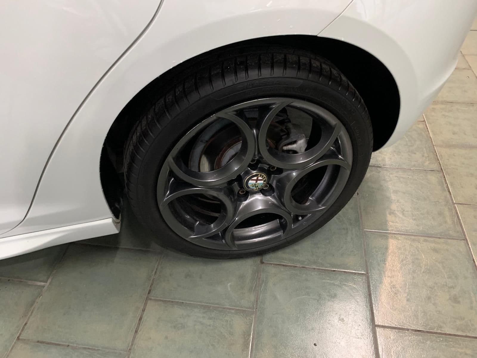 Alfa Romeo Giulietta 1.4 Turbo 120 CV GPL Sprint - Miniatura 17