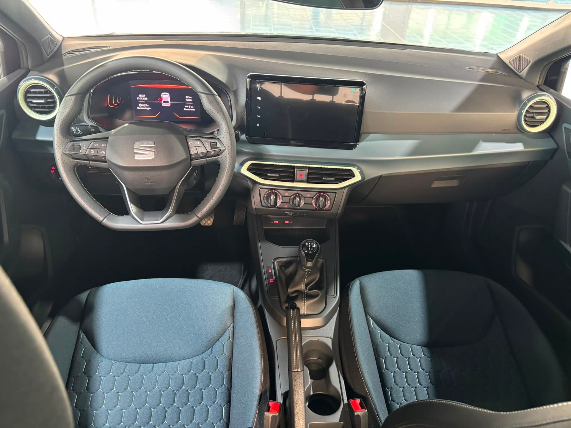 SEAT Ibiza 2026 1.0 ecotsi Business 95cv - Miniatura 11
