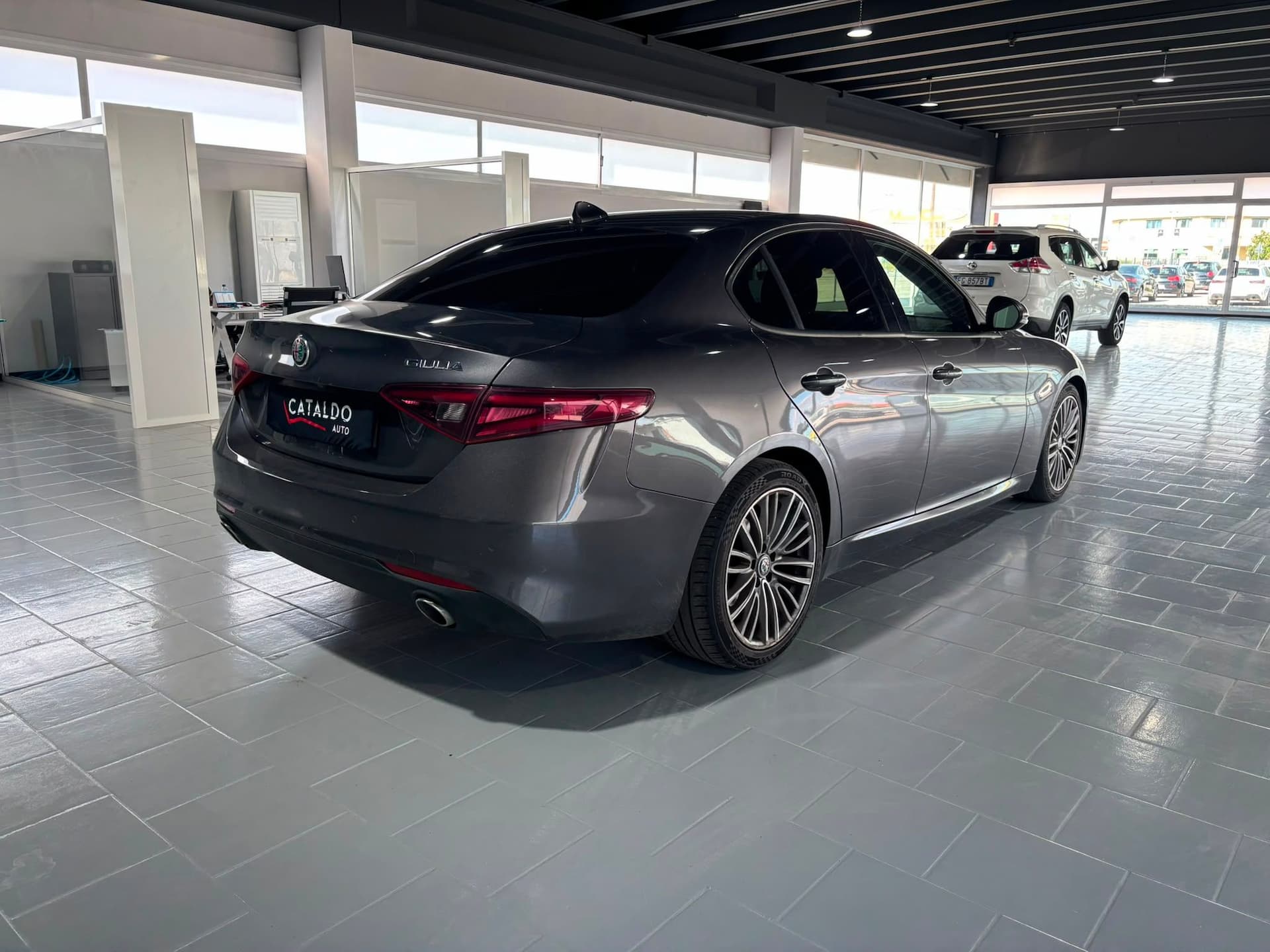 Alfa Romeo Giulia 2.2 Turbodiesel 180 CV Super - Miniatura 5