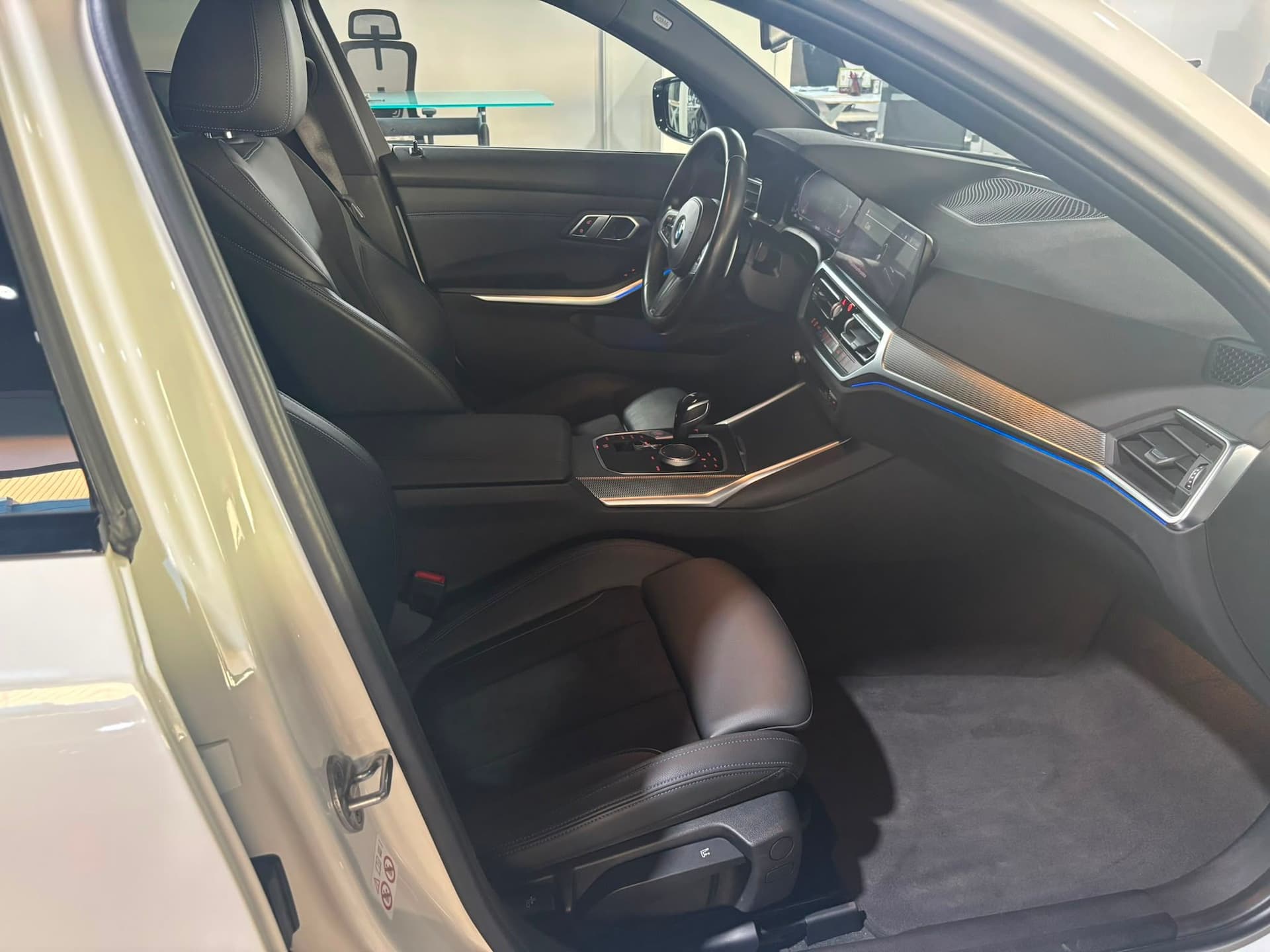 Bmw 320d 48V Touring Msport - Miniatura 17