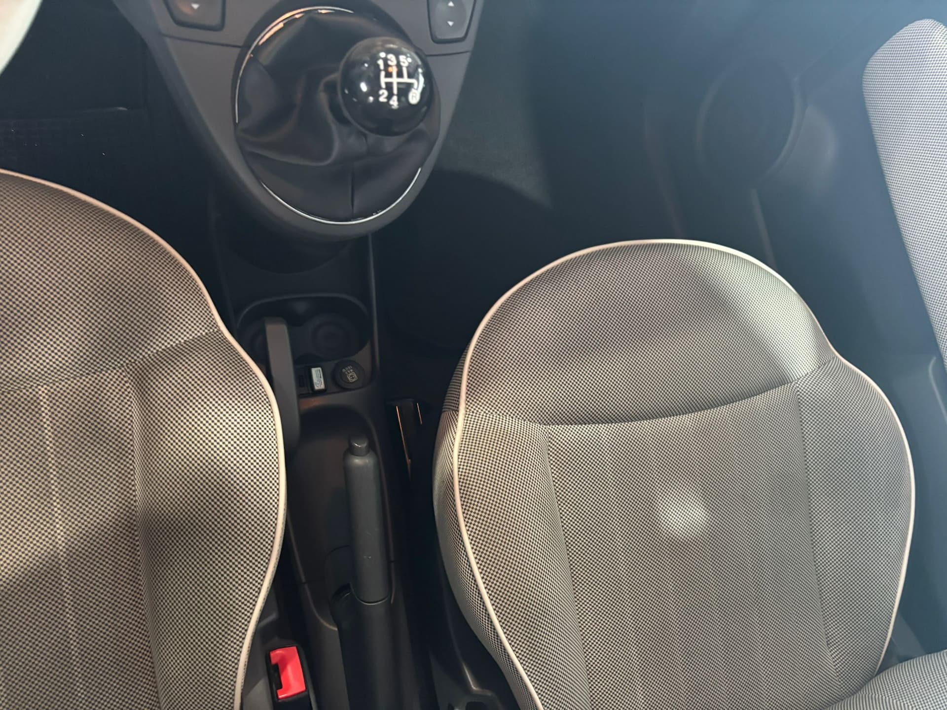 Fiat 500 1.2 Lounge - Miniatura 15