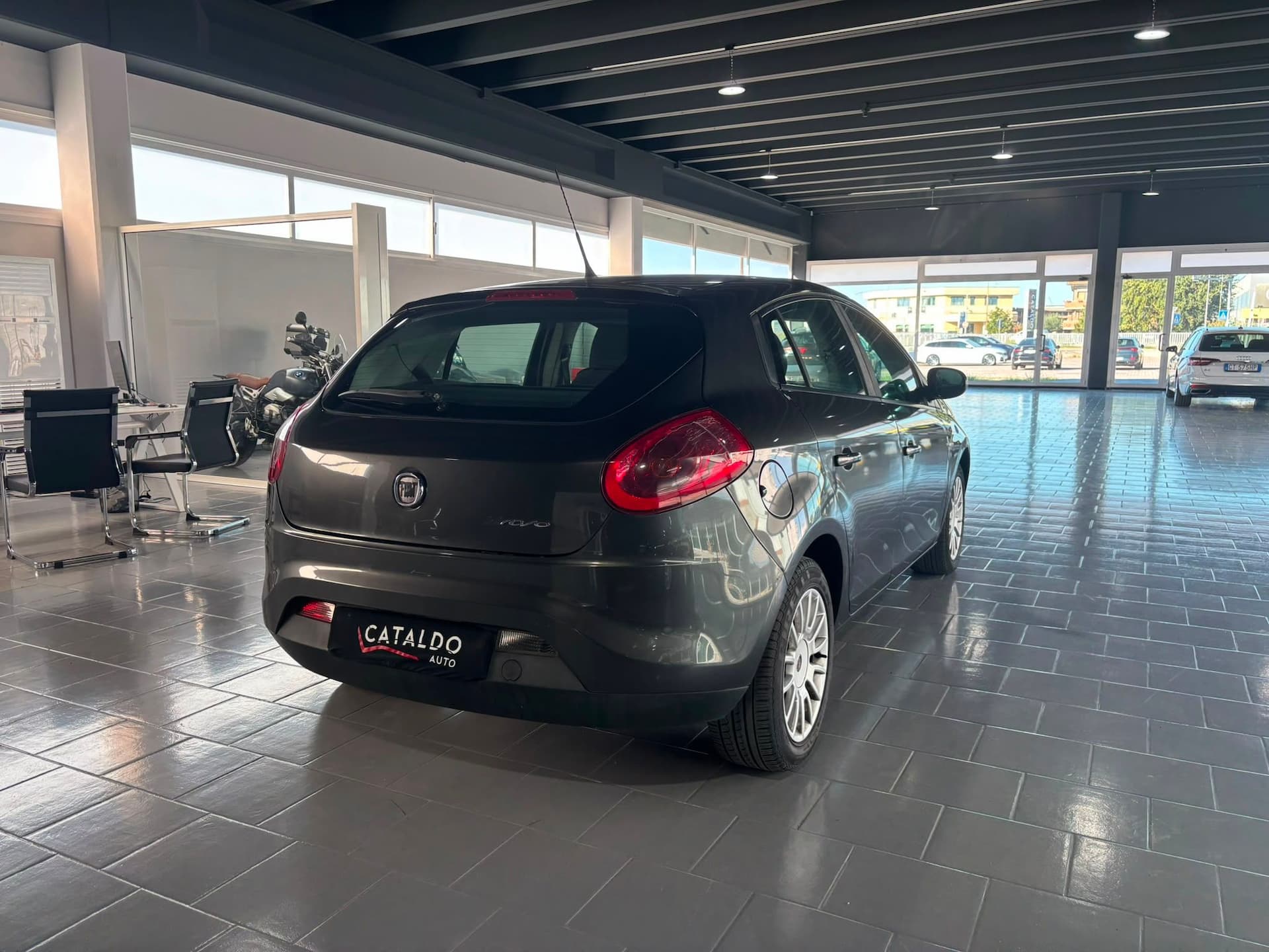 Fiat Bravo II 2007 1.4 16v Dynamic Gpl - Miniatura 5