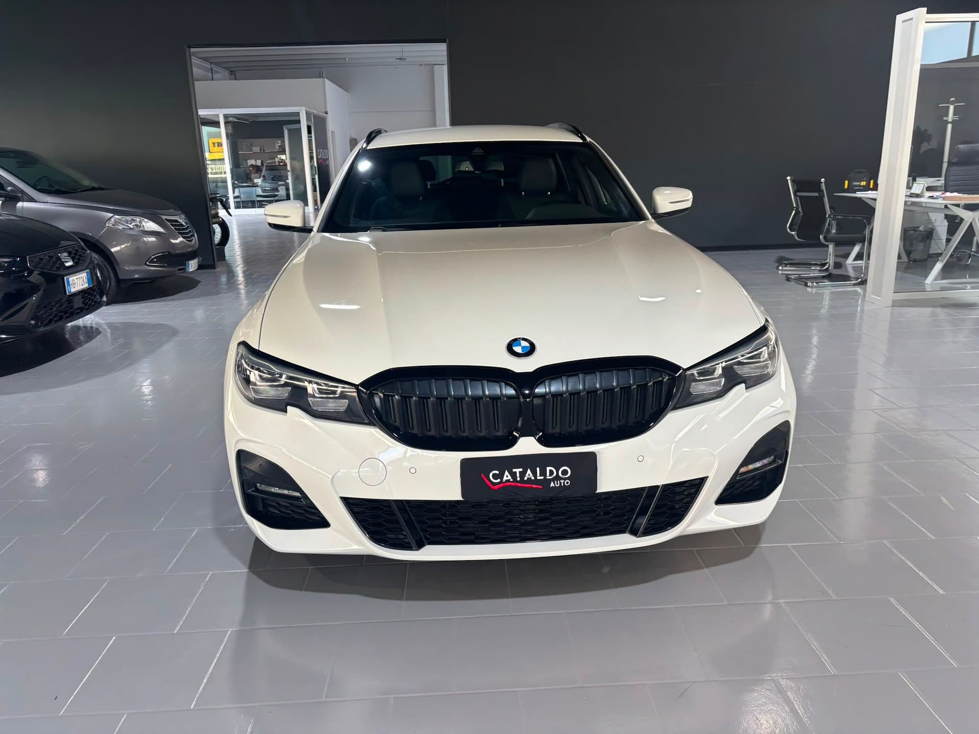 Bmw 320d 48V Touring Msport - Miniatura 8