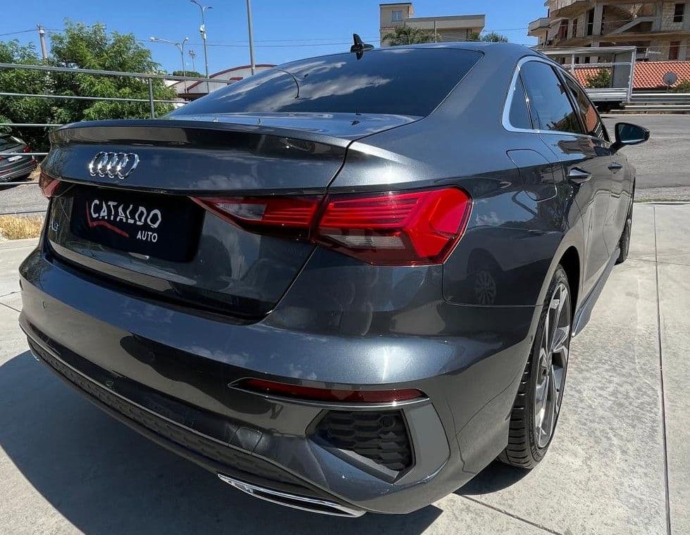 Audi A3 IV 2020 Sedan 35 2.0 tdi S line edition s-tronic - Miniatura 4