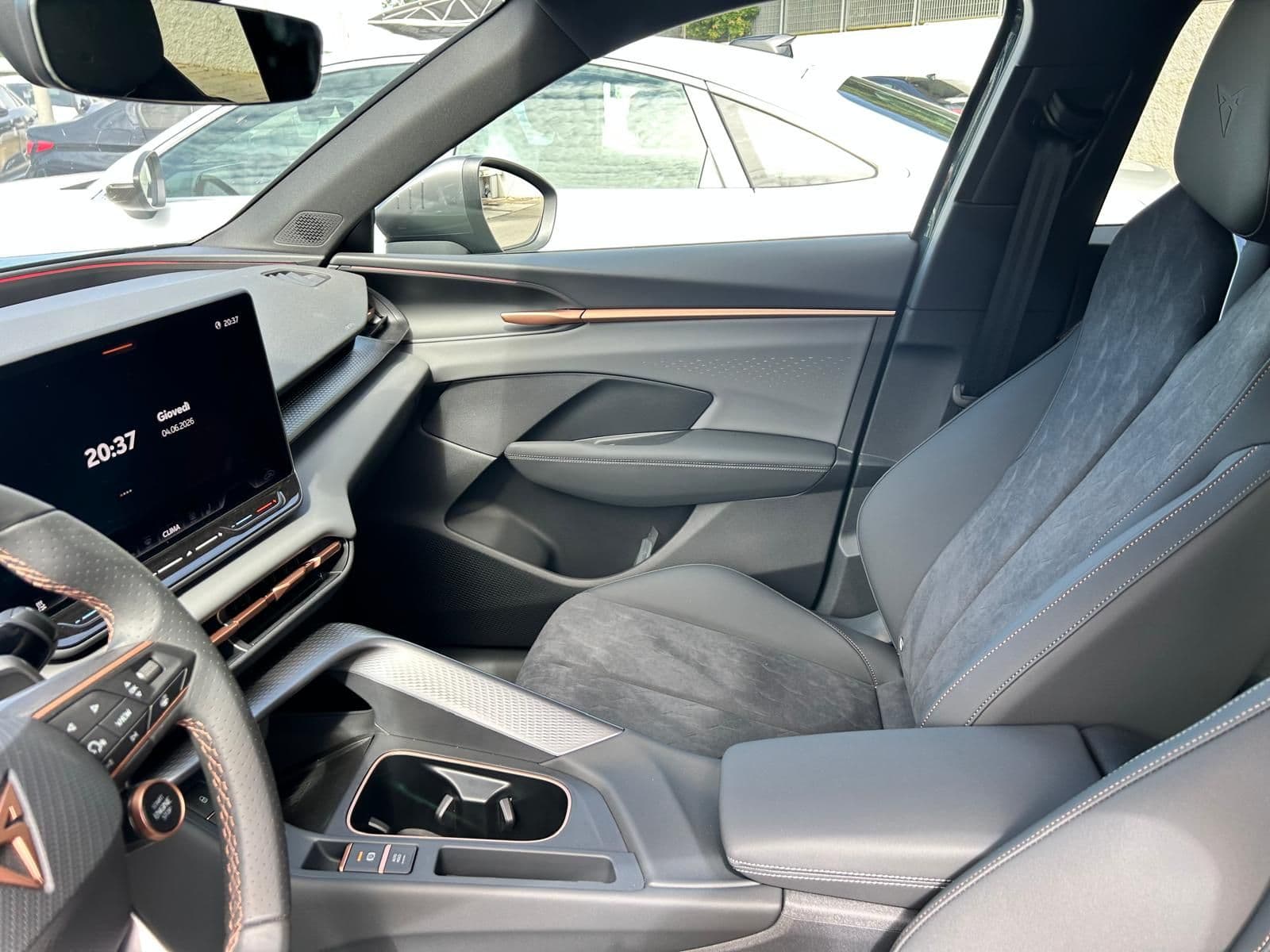 CUPRA Terramar 1.5 e-hybrid 150cv dsg IMPULSE - Miniatura 6