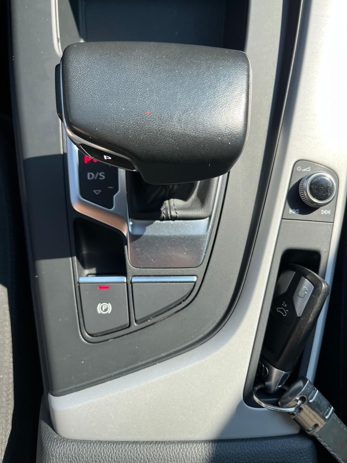 Audi A4 V 2019 Berlina 35 2.0 tdi mhev Business 163cv s-tronic - Miniatura 14