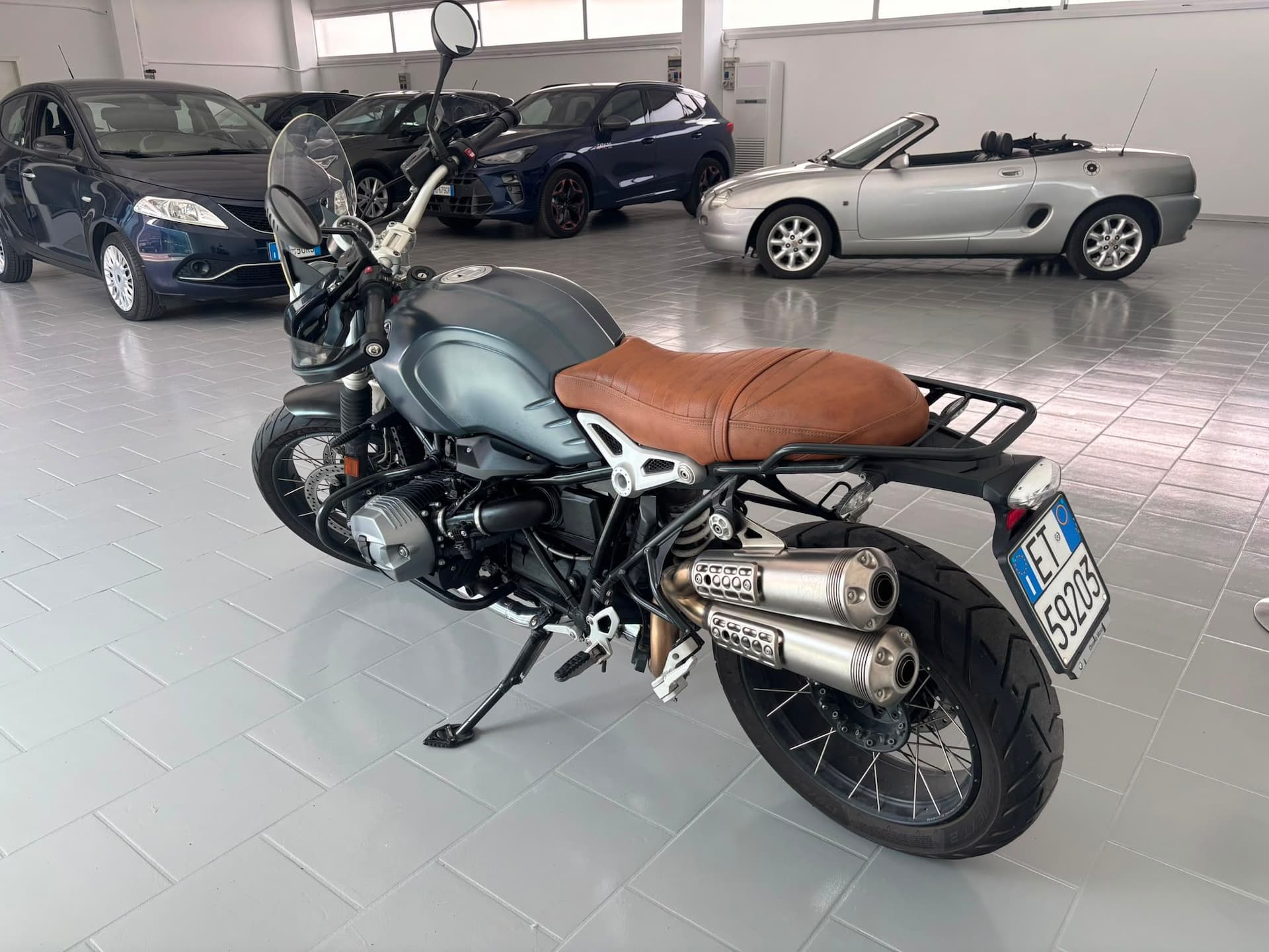 BMW R nineT Scrambler - Miniatura 3
