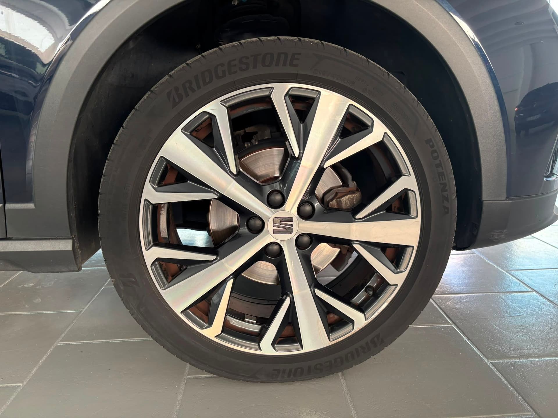 SEAT Arona 2022 1.0 ecotsi Xperience 110cv - Miniatura 21