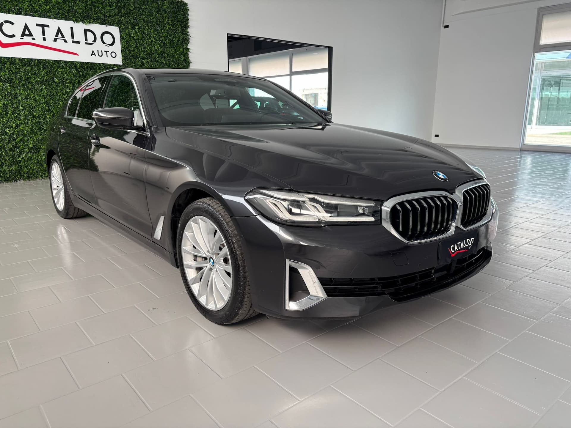 BMW 530 Serie 5 G30 2020 Berlina LCI 530d mhev 48V xdrive Luxury auto - Miniatura 7