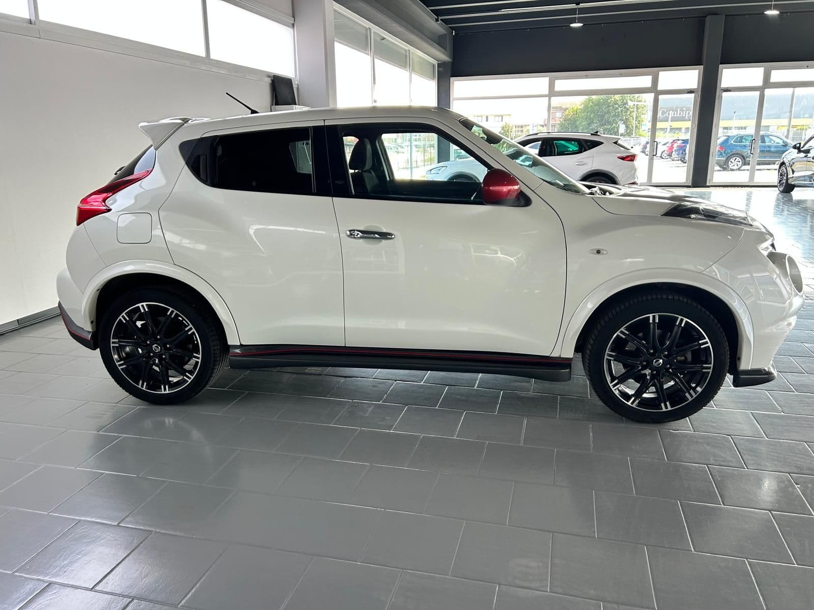 Nissan Juke I 2010 1.6 dig-t Nismo - Miniatura 5