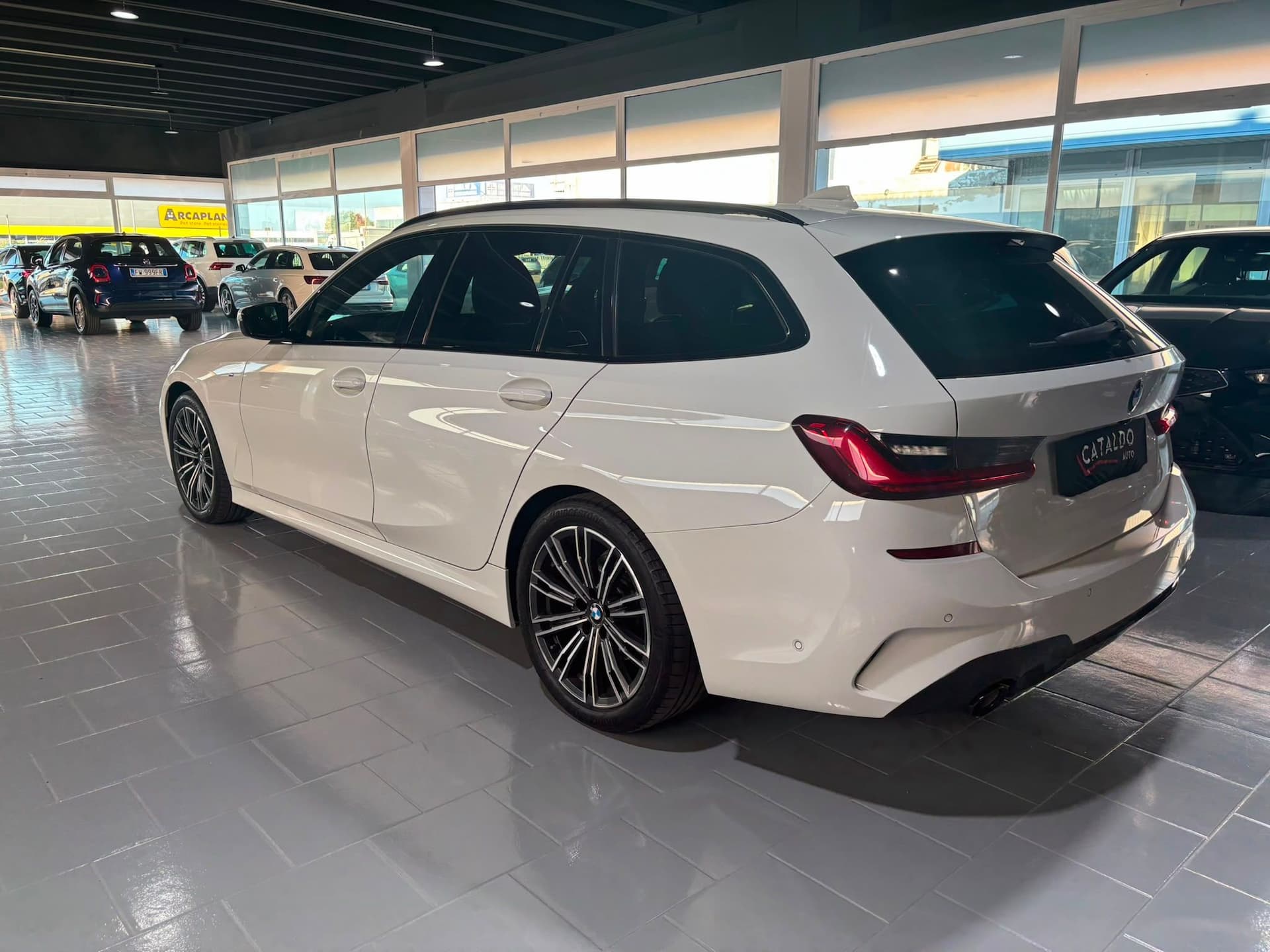 Bmw 320d 48V Touring Msport - Miniatura 3