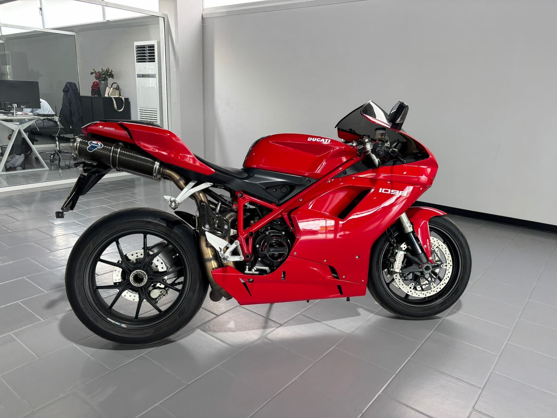DUCATI 1098  - Miniatura 5
