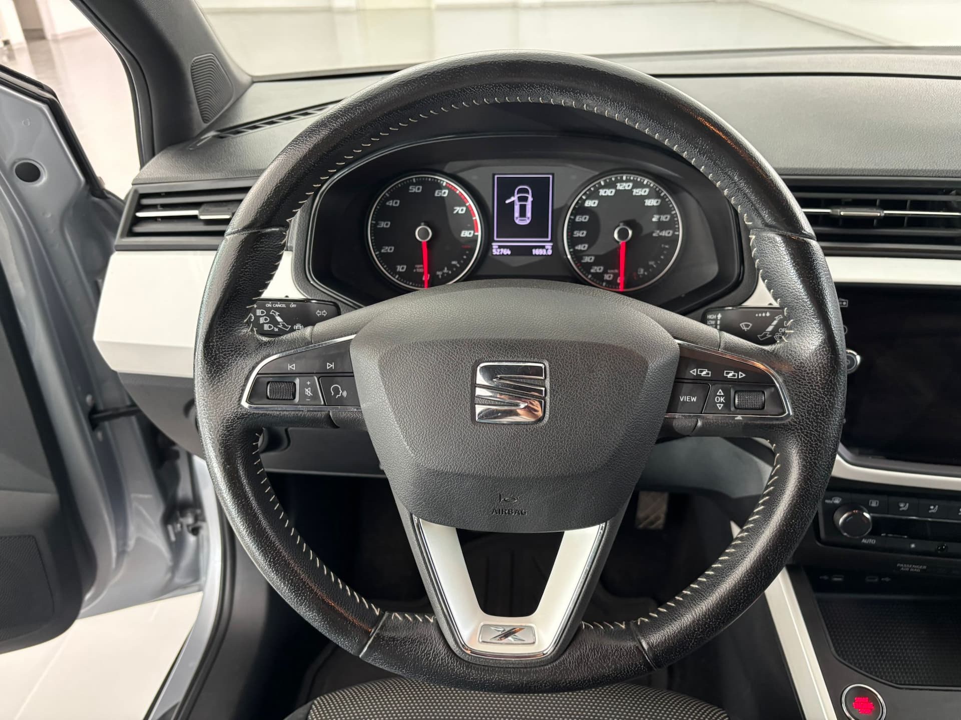 SEAT Arona 2017 1.0 ecotsi Xcellence 95cv my18 - Miniatura 12