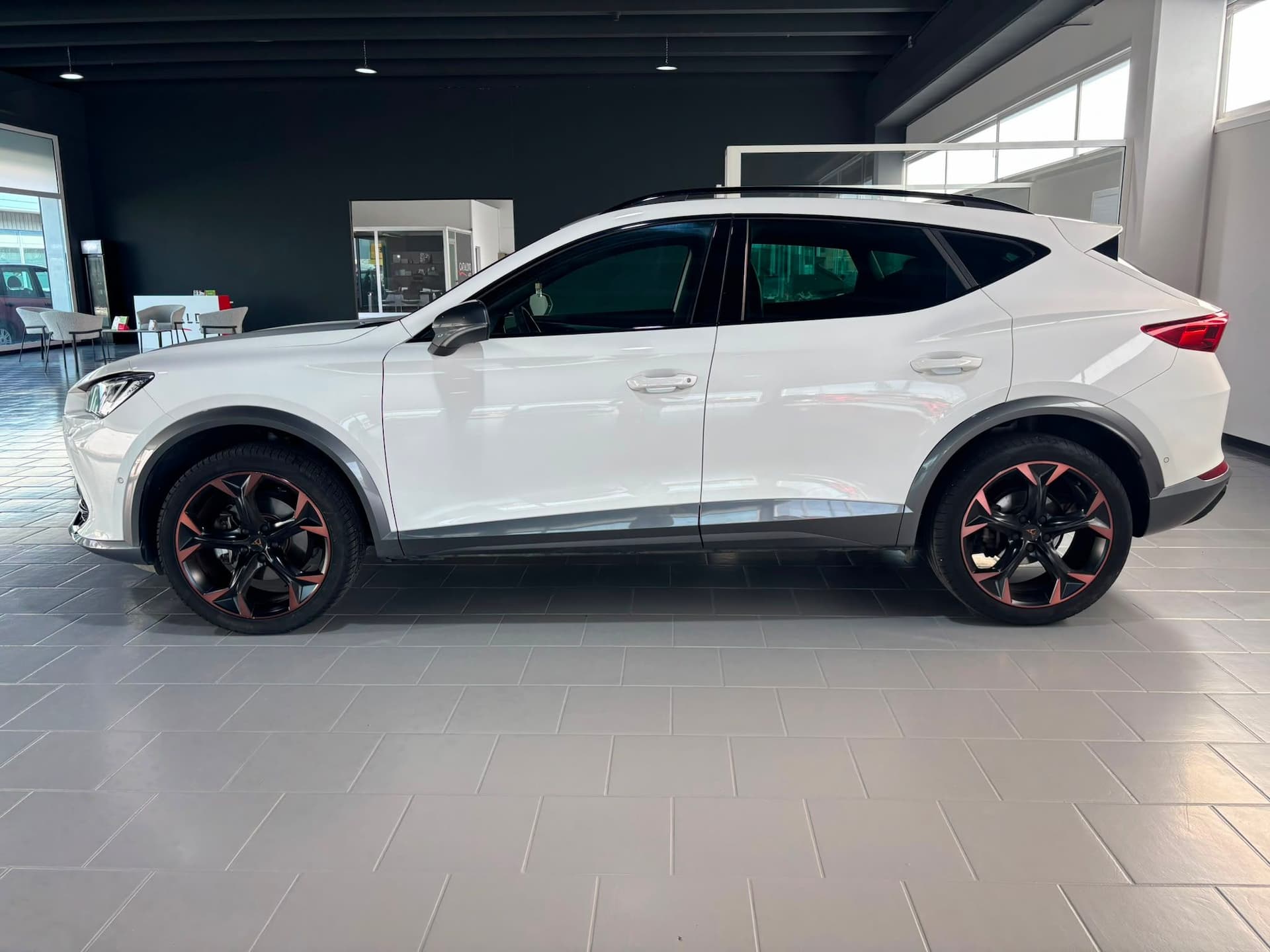Cupra Formentor 1.5 tsi 150cv DSG - Miniatura 2
