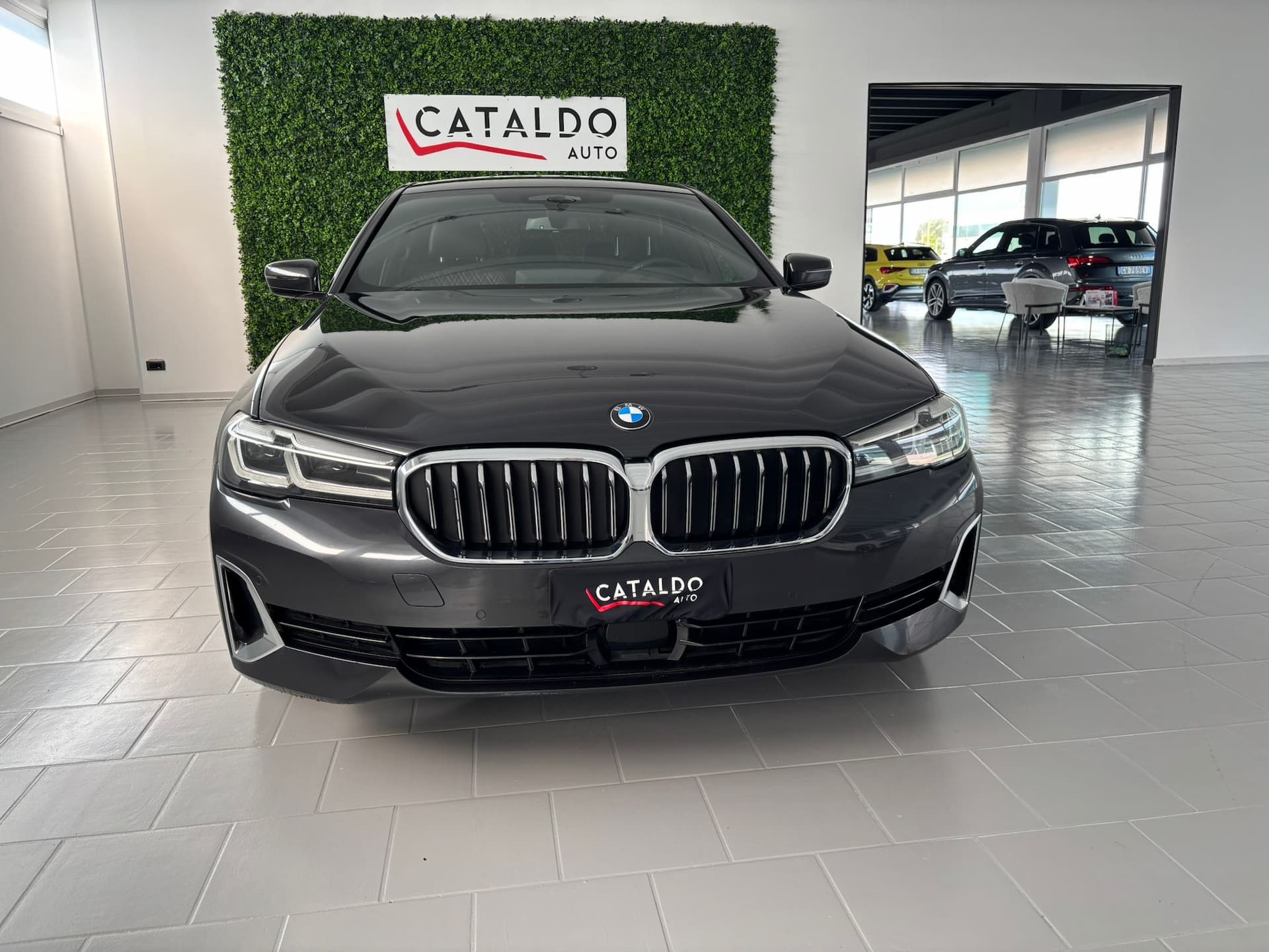 BMW 530 Serie 5 G30 2020 Berlina LCI 530d mhev 48V xdrive Luxury auto - Miniatura 8