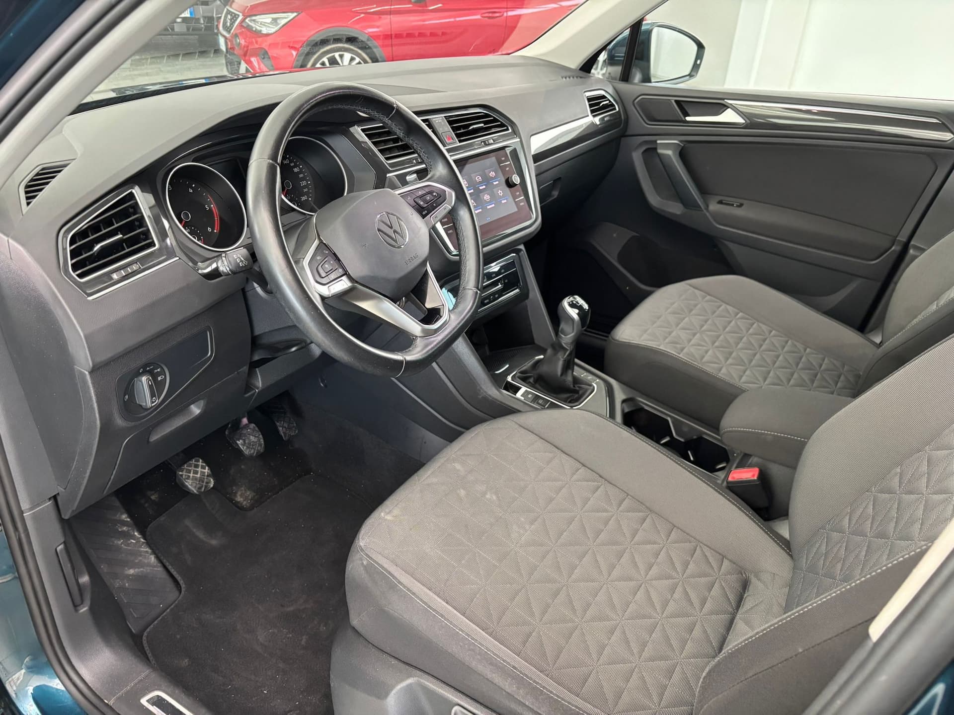 Volkswagen Tiguan II 2021 2.0 tdi Life 122cv - Miniatura 10