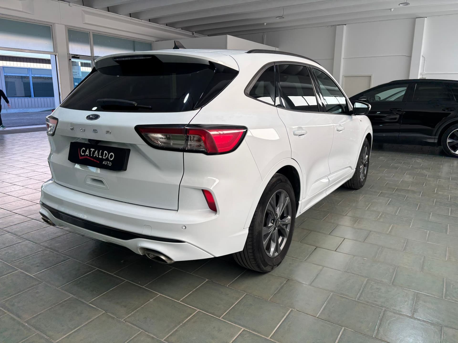 Ford Kuga III 2020 1.5 ecoblue ST-Line 2wd 120cv - Miniatura 5