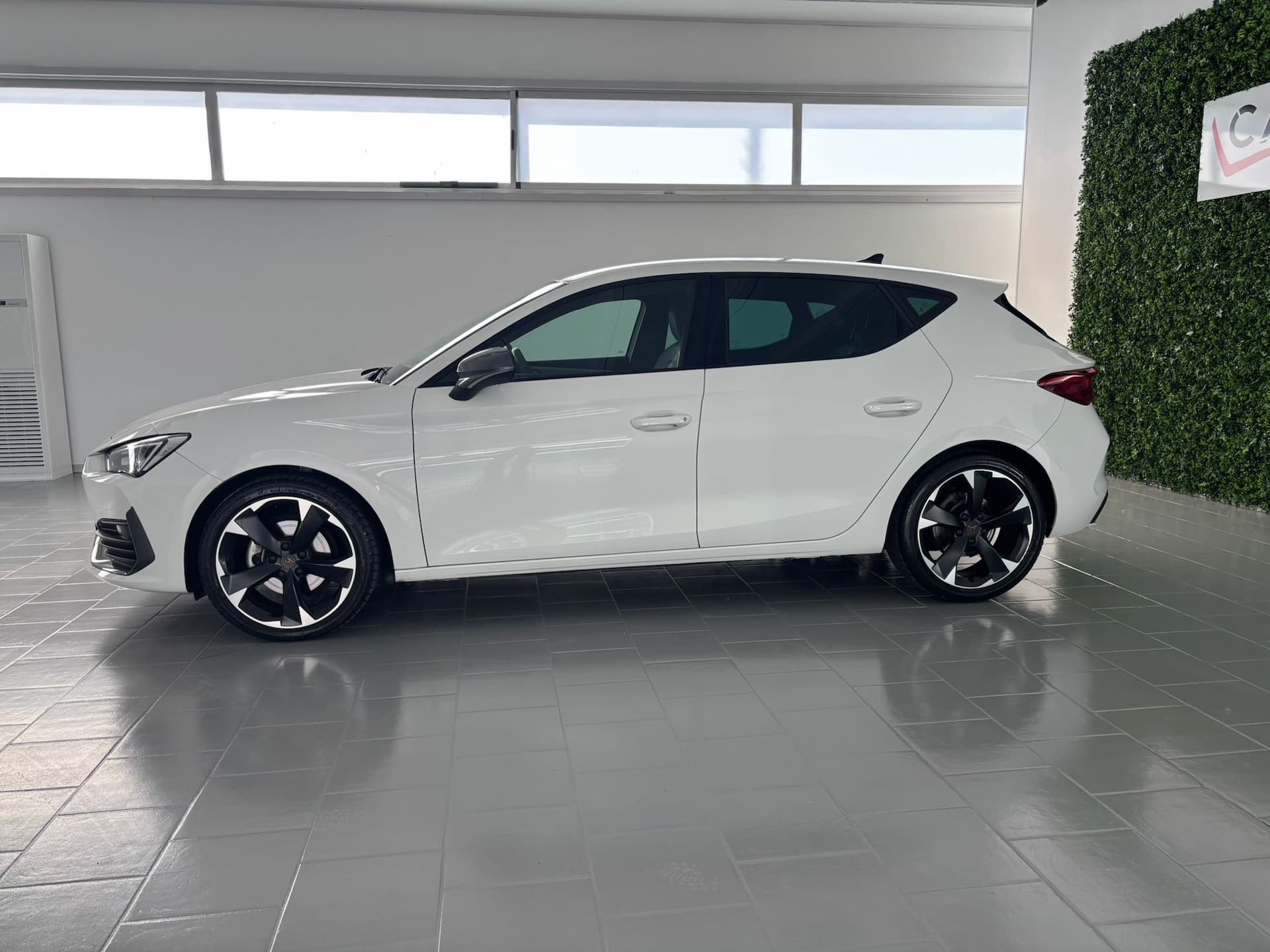 CUPRA Leon 2020 1.5 tsi 150cv - Miniatura 2