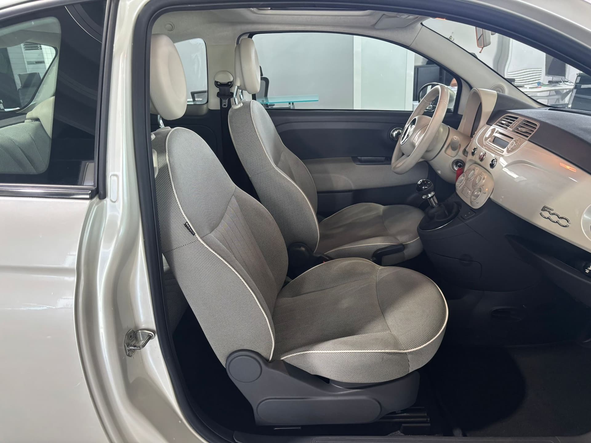 Fiat 500 1.2 Lounge - Miniatura 18