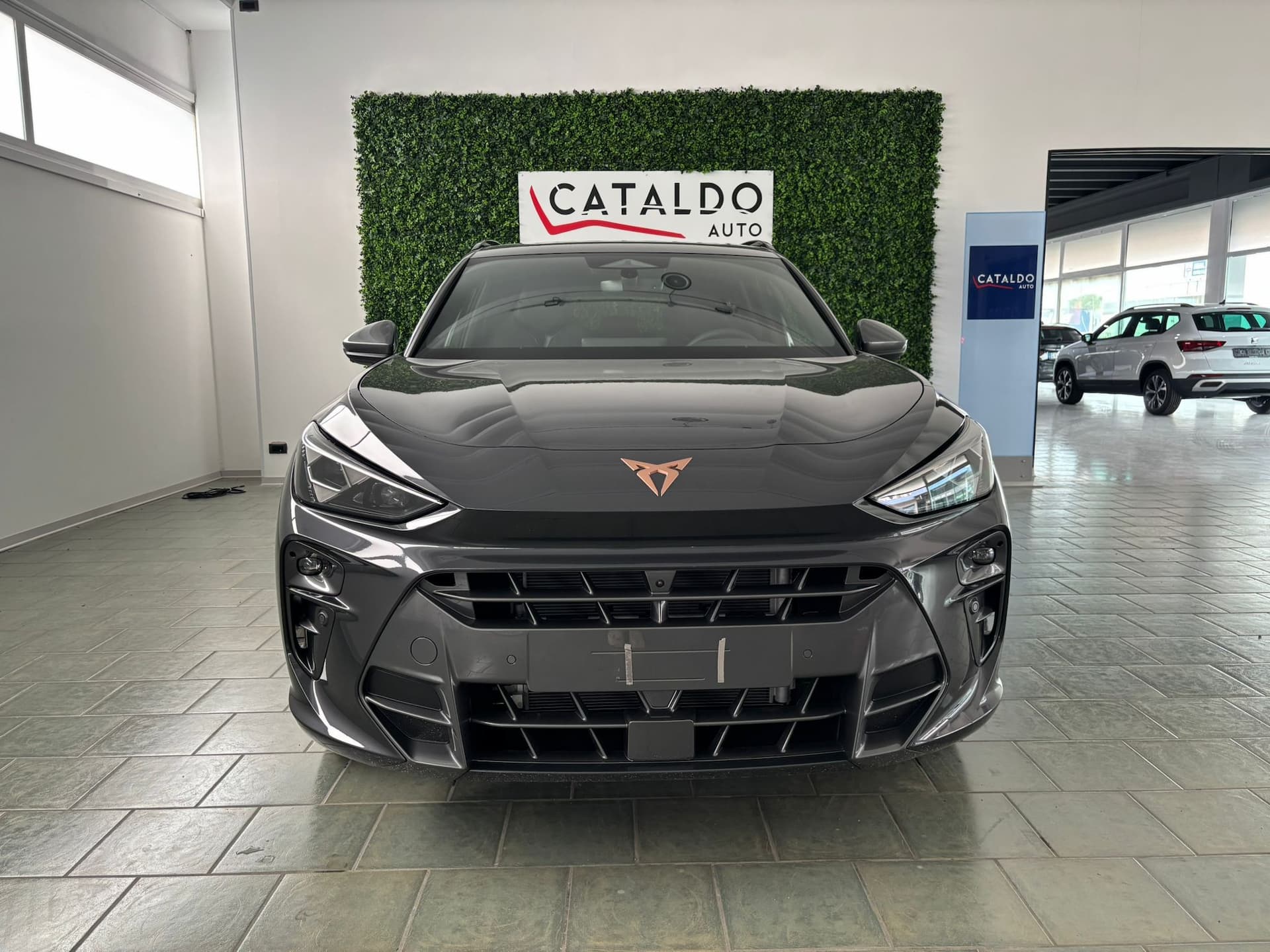 CUPRA Terramar 1.5 e-hybrid 204cv dsg - Miniatura 8