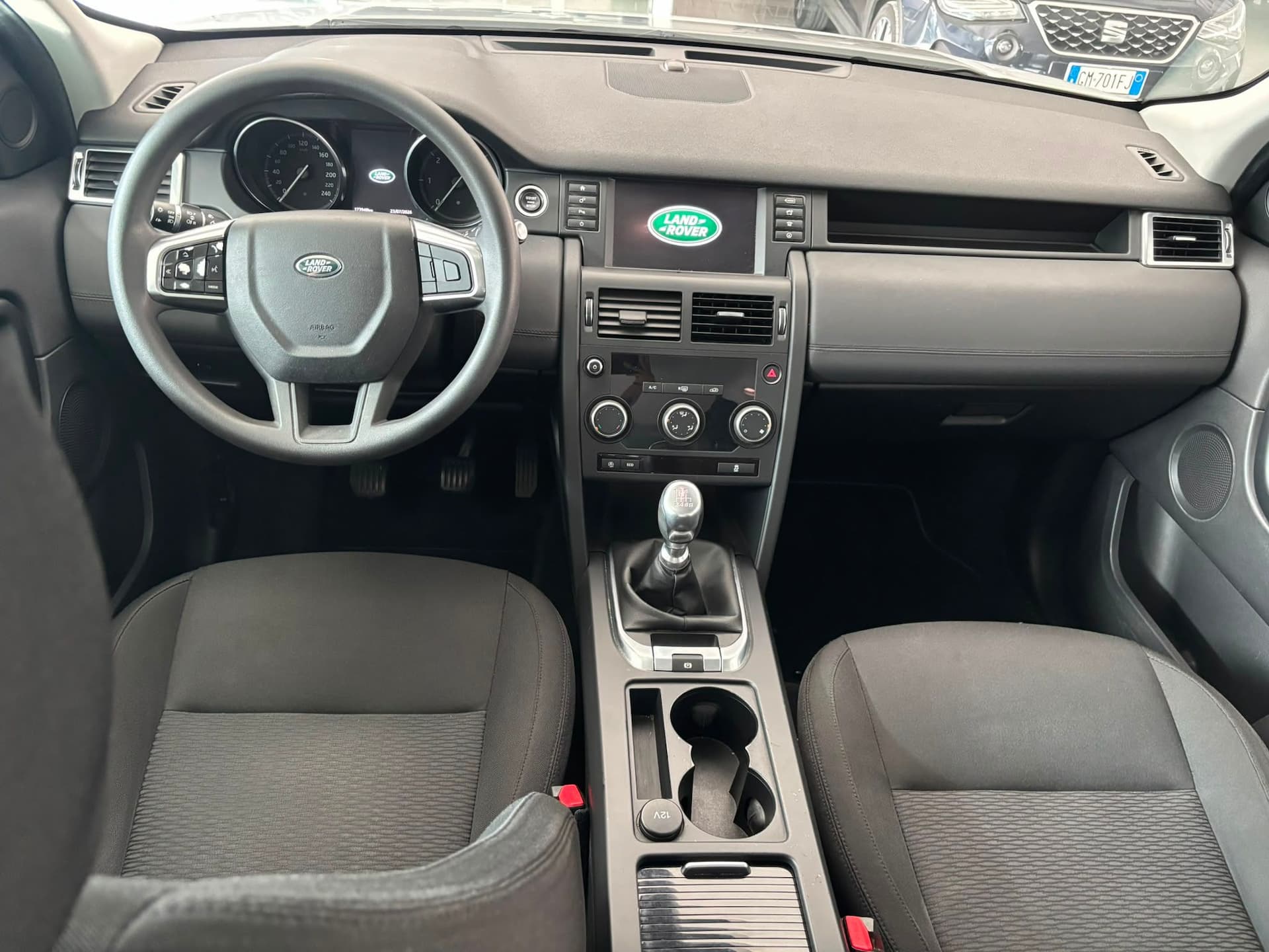 Land Rover Discovery Sport I 2015 2.0 ed4 Pure 2wd 150cv - Miniatura 11