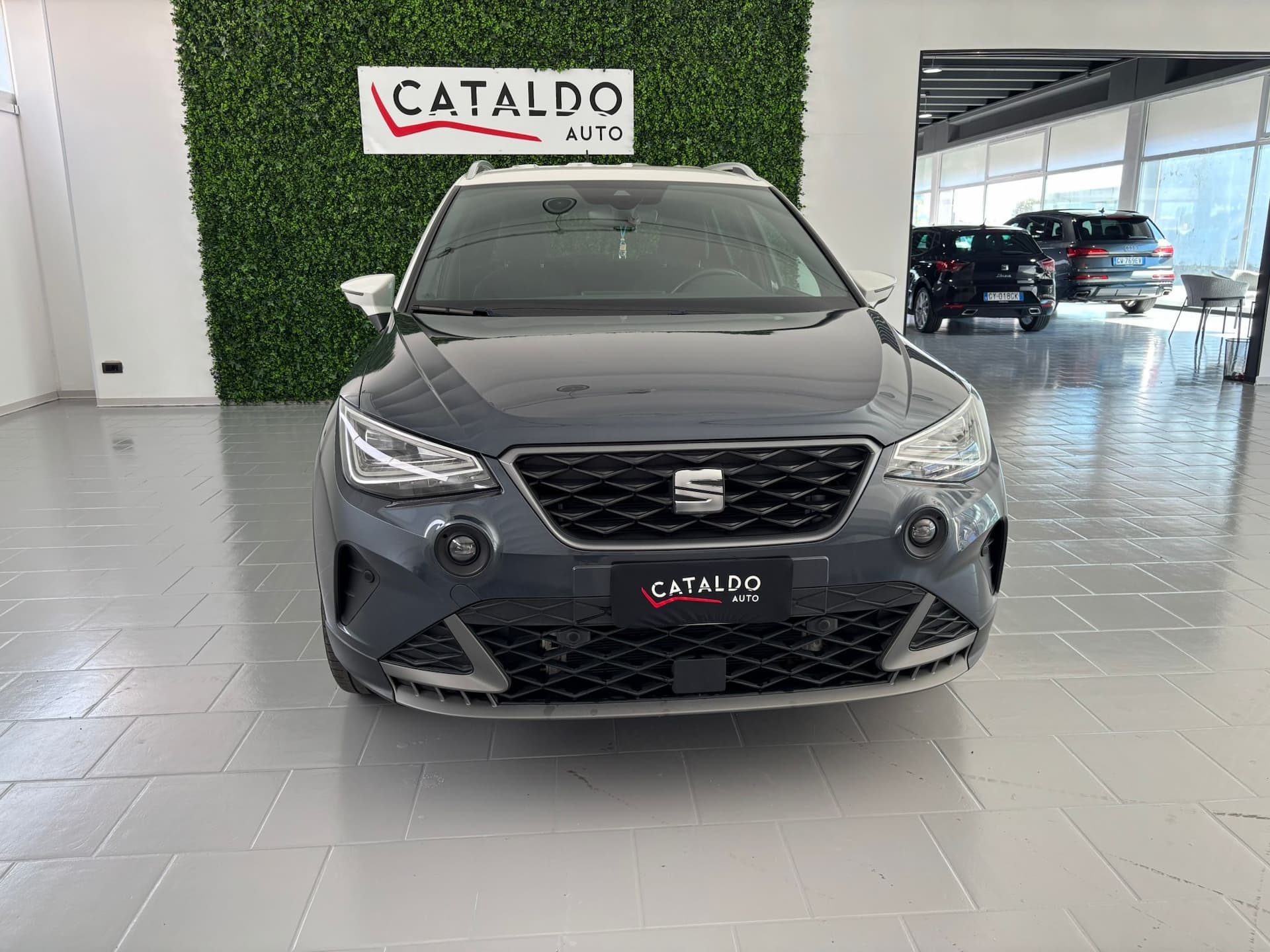 SEAT Arona 2022 1.0 ecotsi FR 110cv - Miniatura 8