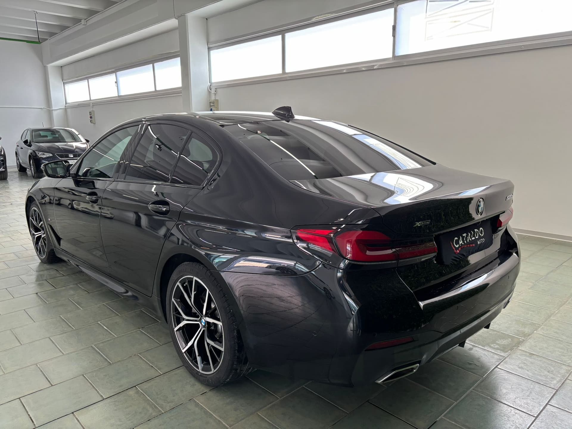 BMW 520 Serie 5 Berlina 520d mhev 48V xdrive Msport auto - Miniatura 3