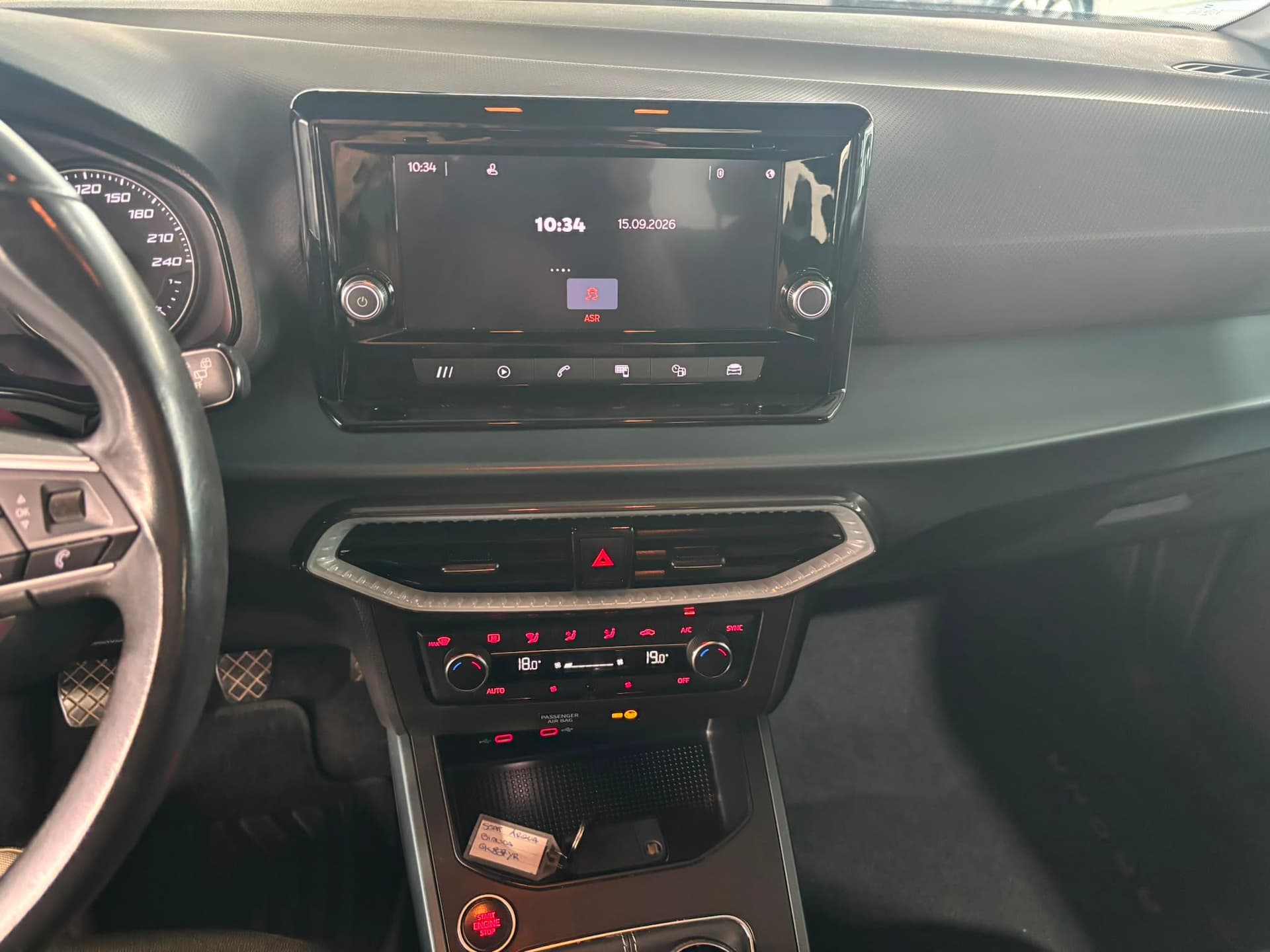 SEAT Arona 2022 1.0 ecotsi Xperience 95cv - Miniatura 14