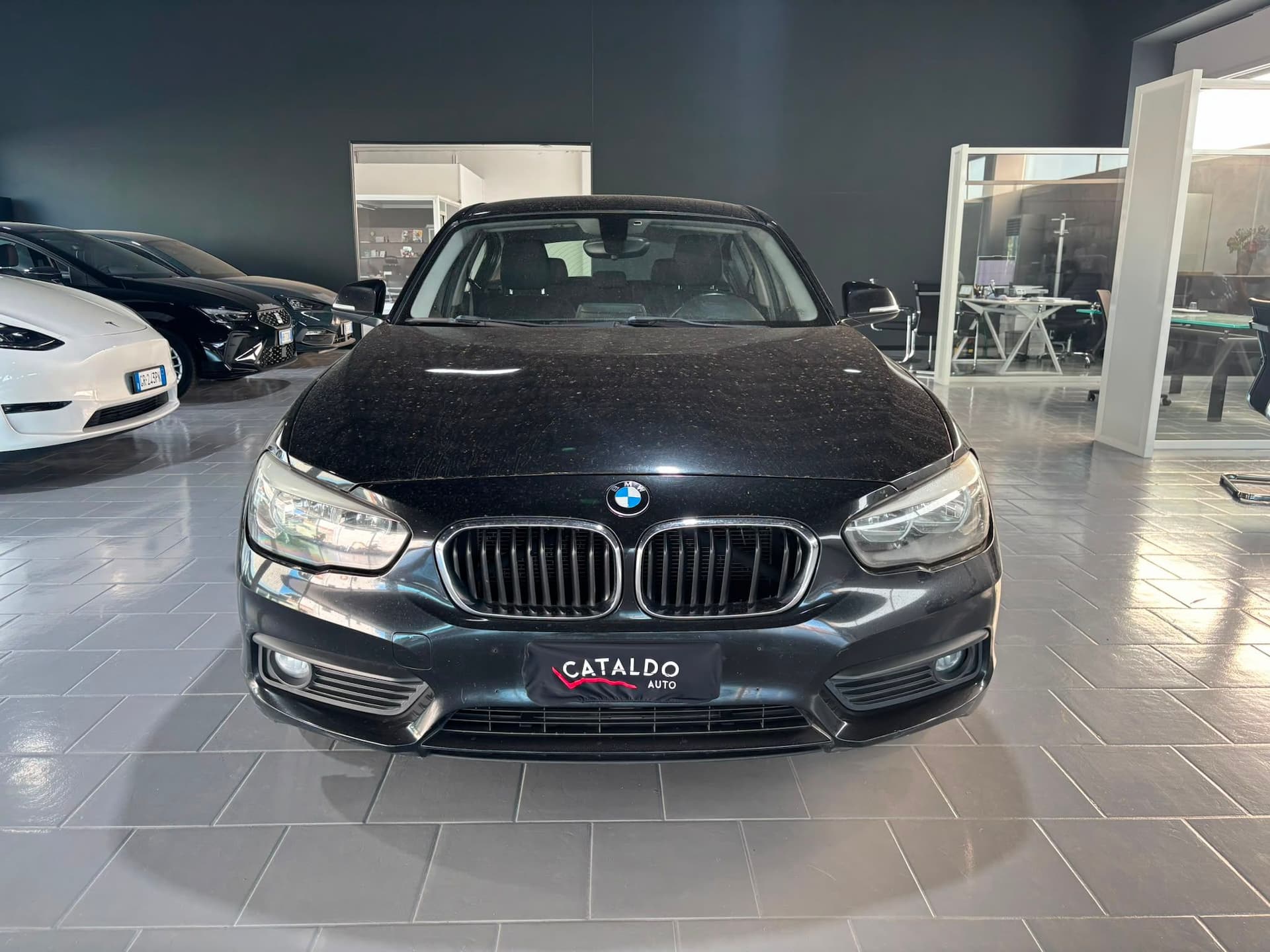 BMW 116 Serie 1 F/20-21 2015 116d eff.dynamics Urban 5p - Miniatura 8