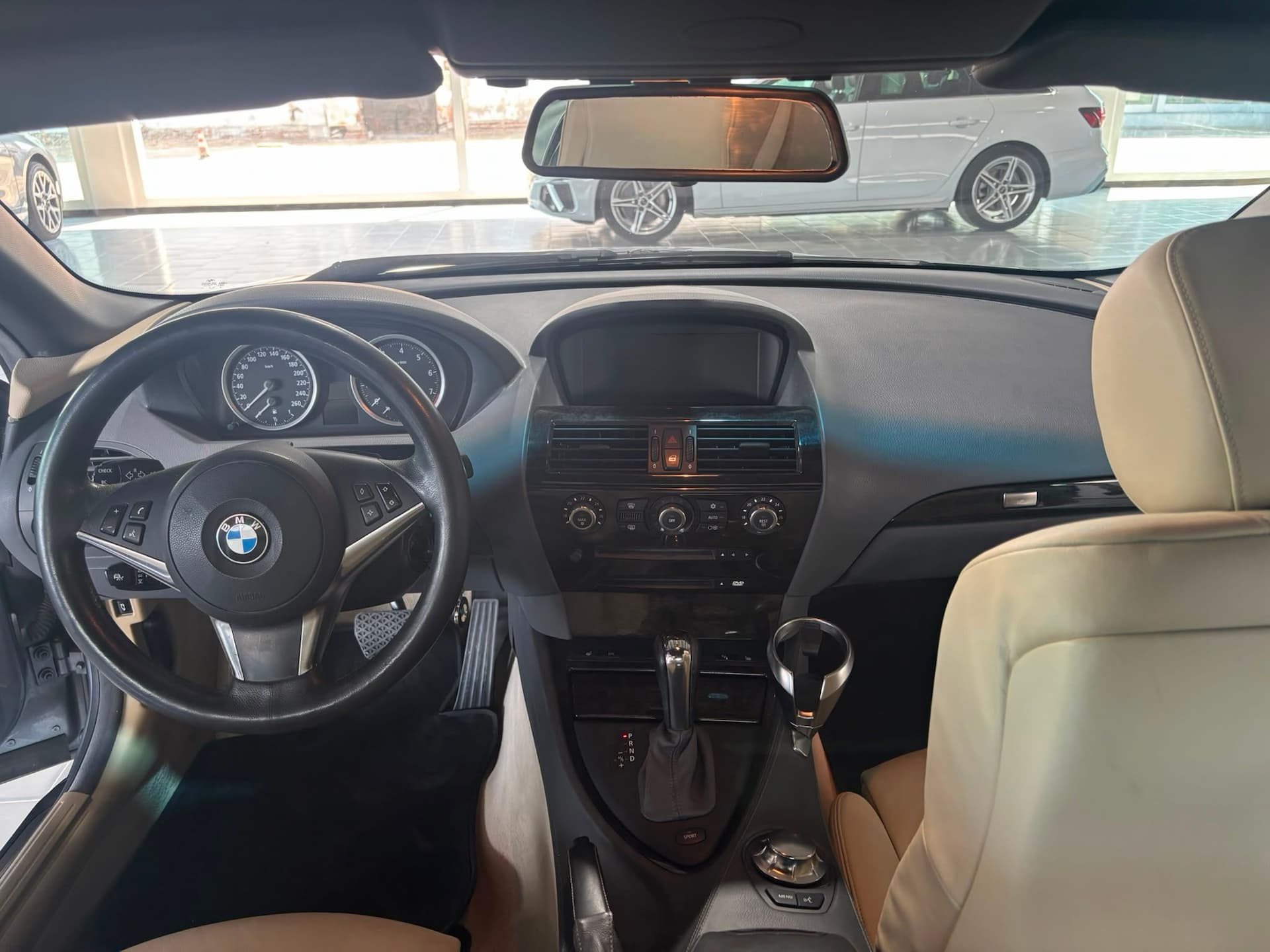 BMW 630Ci Cabrio - Miniatura 12