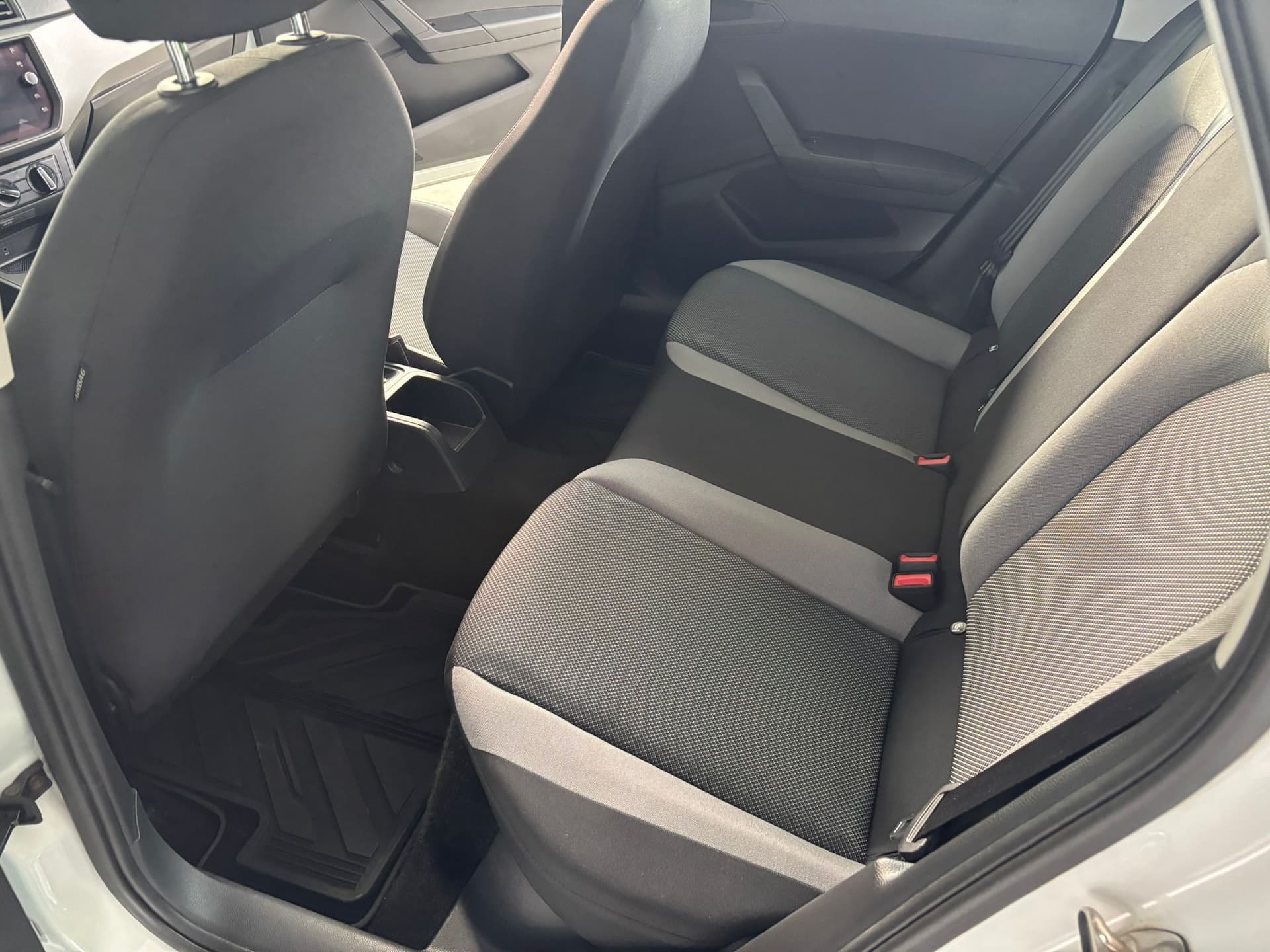 SEAT Ibiza V 2017 1.6 tdi Business 95cv - Miniatura 19