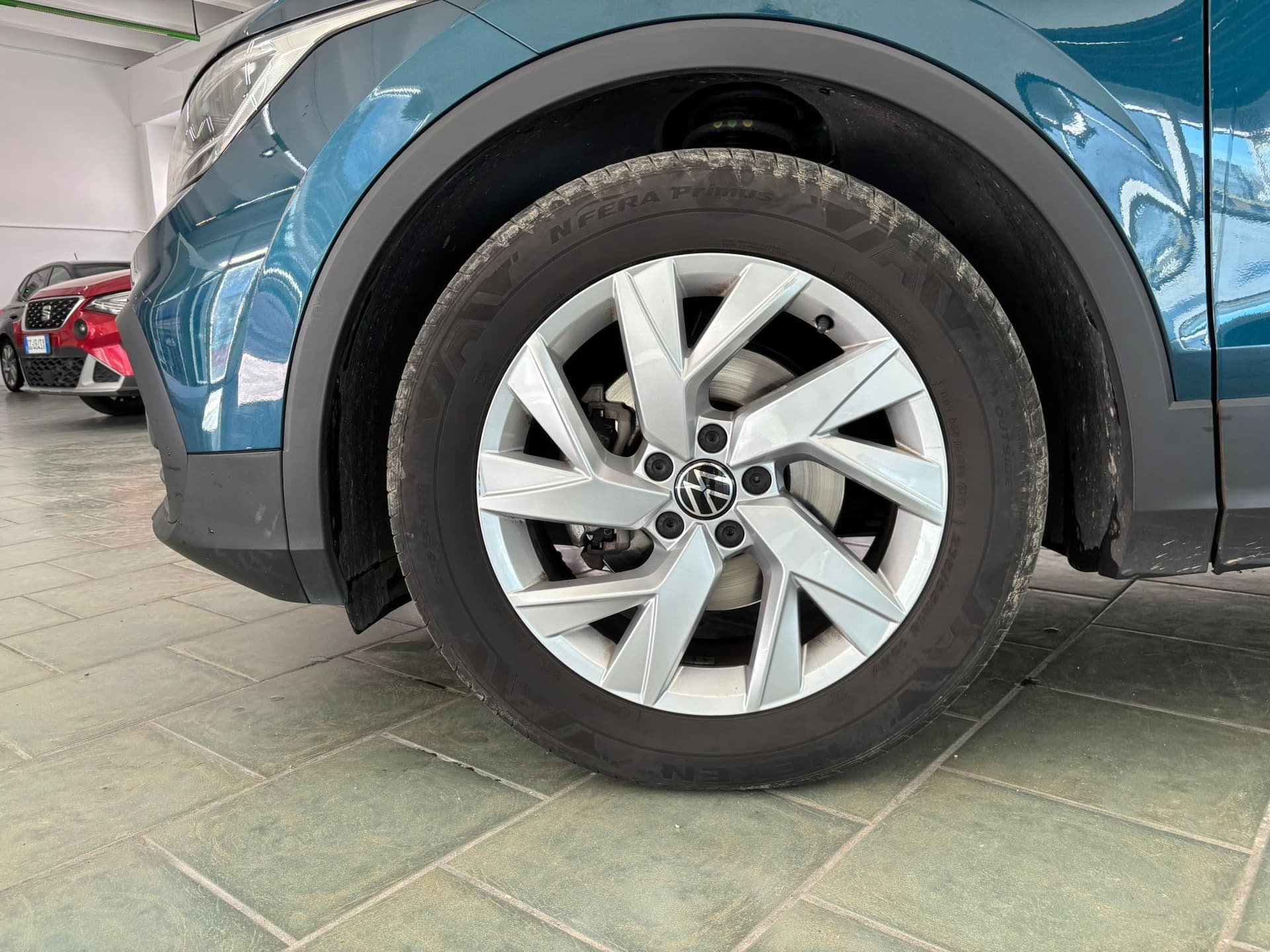 Volkswagen Tiguan II 2021 2.0 tdi Life 122cv - Miniatura 24