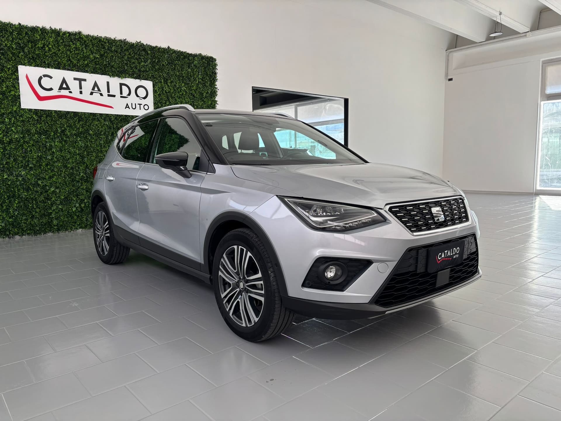 SEAT Arona 2017 1.0 ecotsi Xcellence 95cv my18 - Miniatura 7