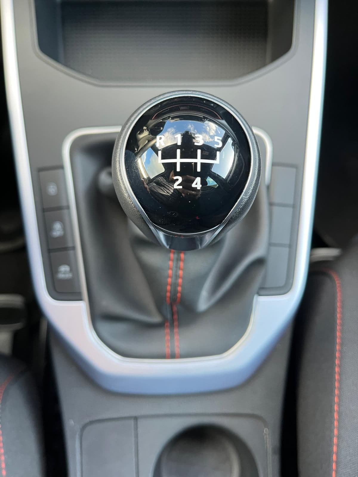 SEAT Arona 2022 1.0 ecotsi FR 95cv - Miniatura 15