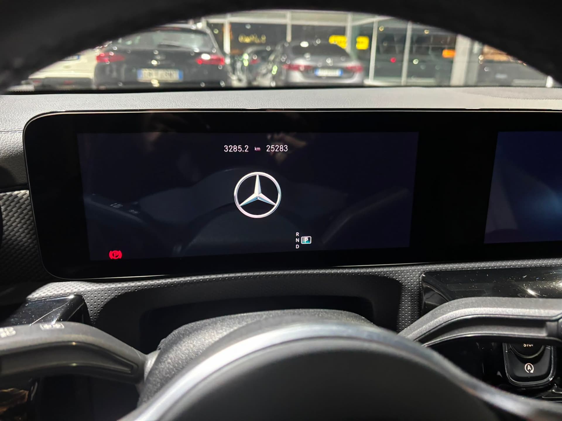 Mercedes-Benz CLA 200 Shooting Brake 200 d Business auto - Miniatura 13