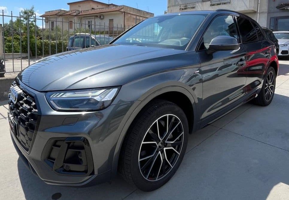Audi Q5 II 2020 40 2.0 tdi mhev 12V S line Plus quattro s-tronic - Miniatura 1