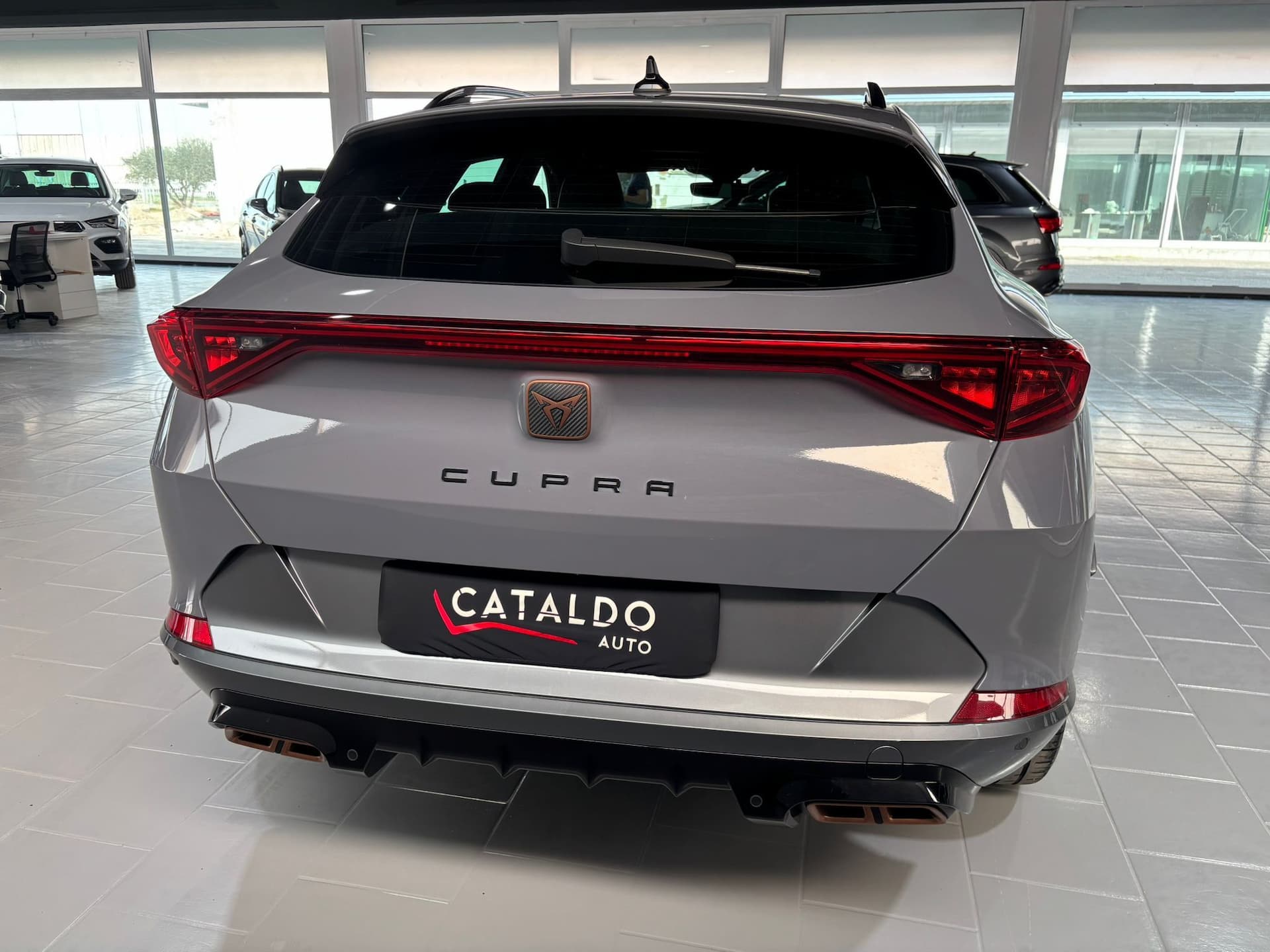 CUPRA Formentor 2020 1.4 e-hybrid 204cv dsg - Miniatura 4