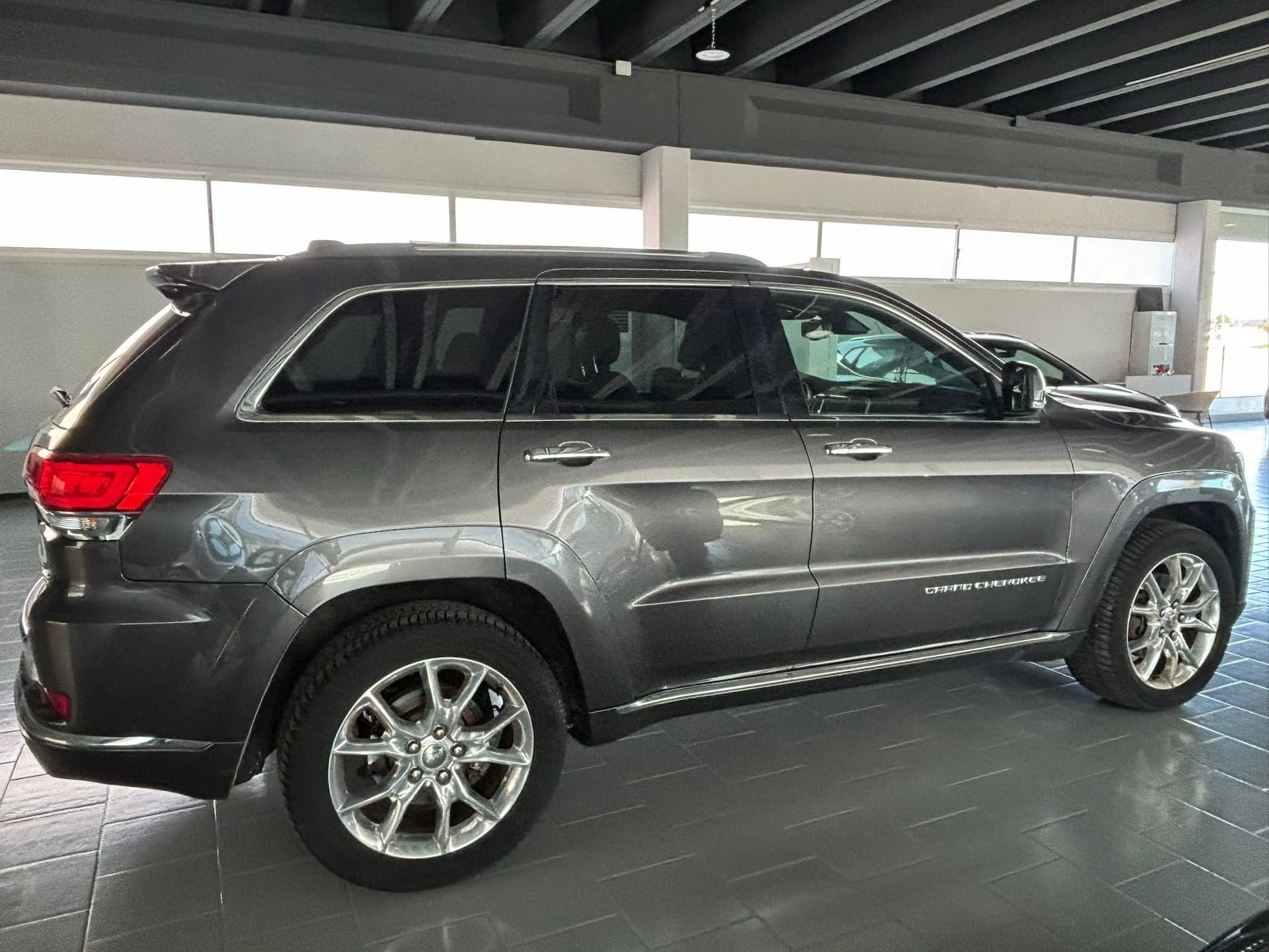 Jeep Grand Cherokee IV 2013 3.0 crd (mjt II) V6 Summit 250cv auto - Miniatura 6