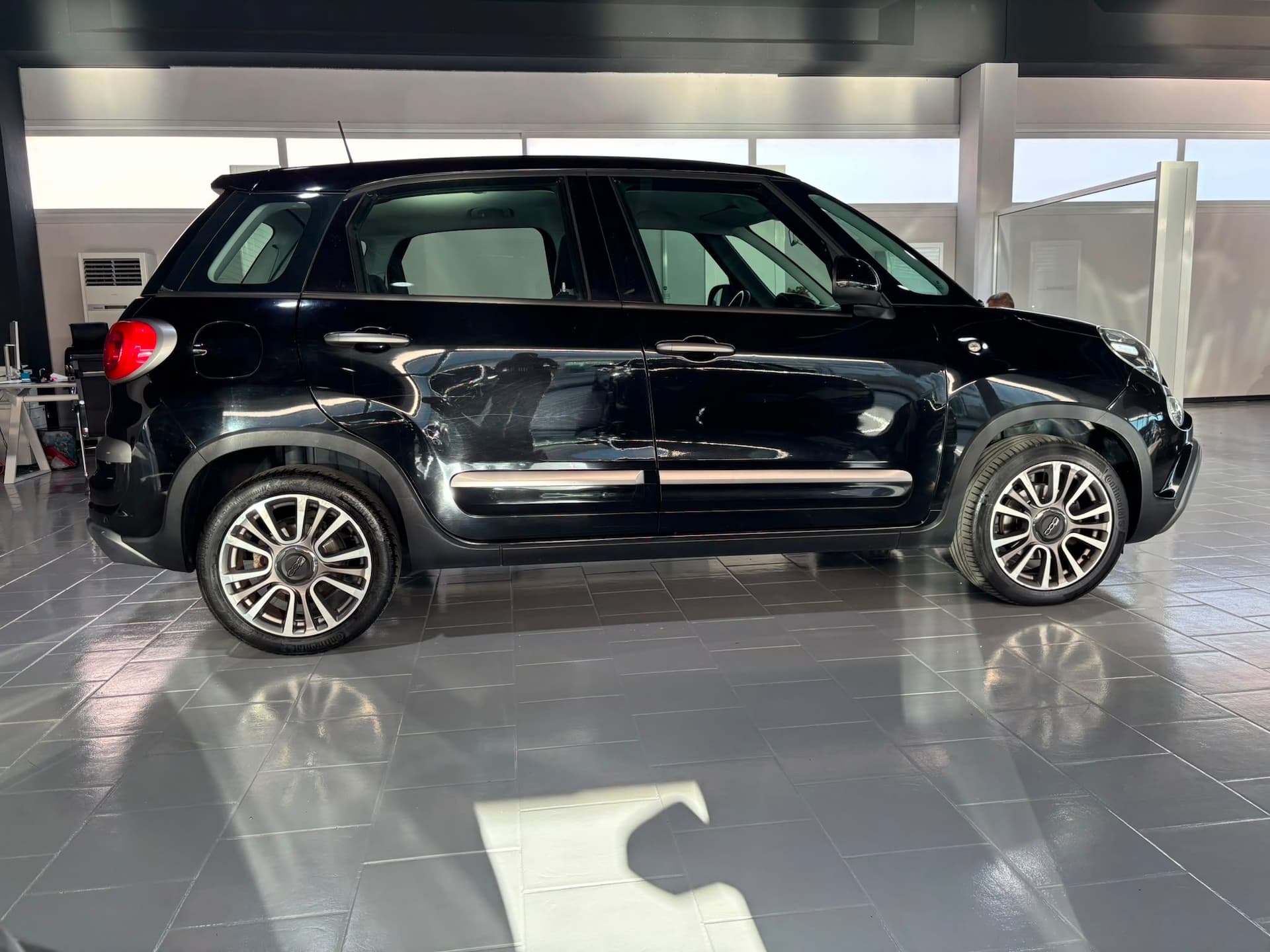 Fiat 500L 2017 Cross 1.3 mjt 95cv - Miniatura 6