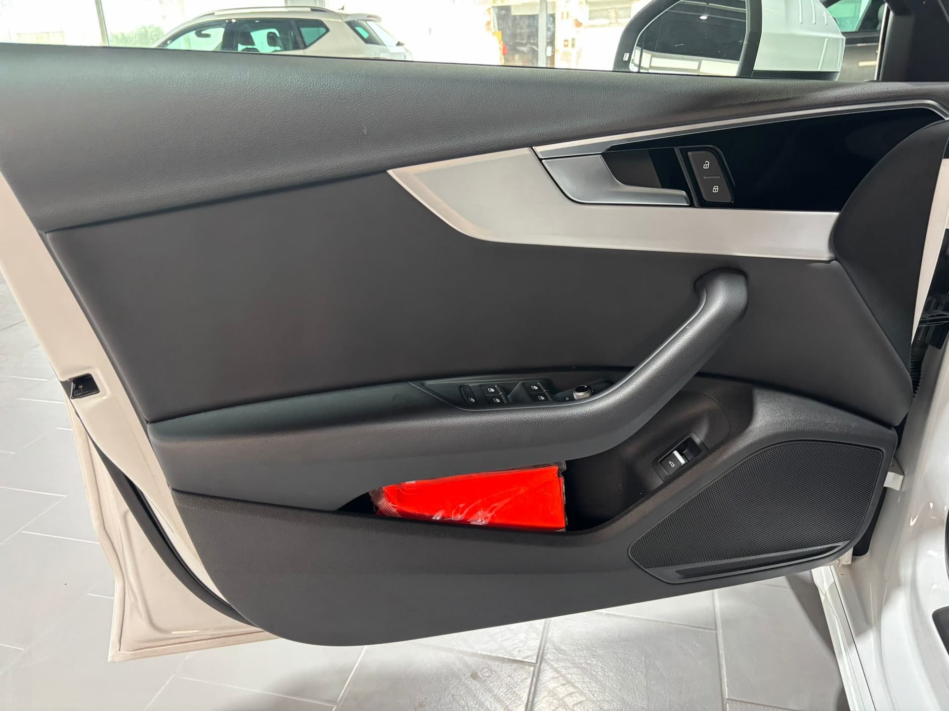 Audi A4 V 2019 Avant 40 2.0 tdi mhev S line edition quattro 204cv s-tronic - Miniatura 9