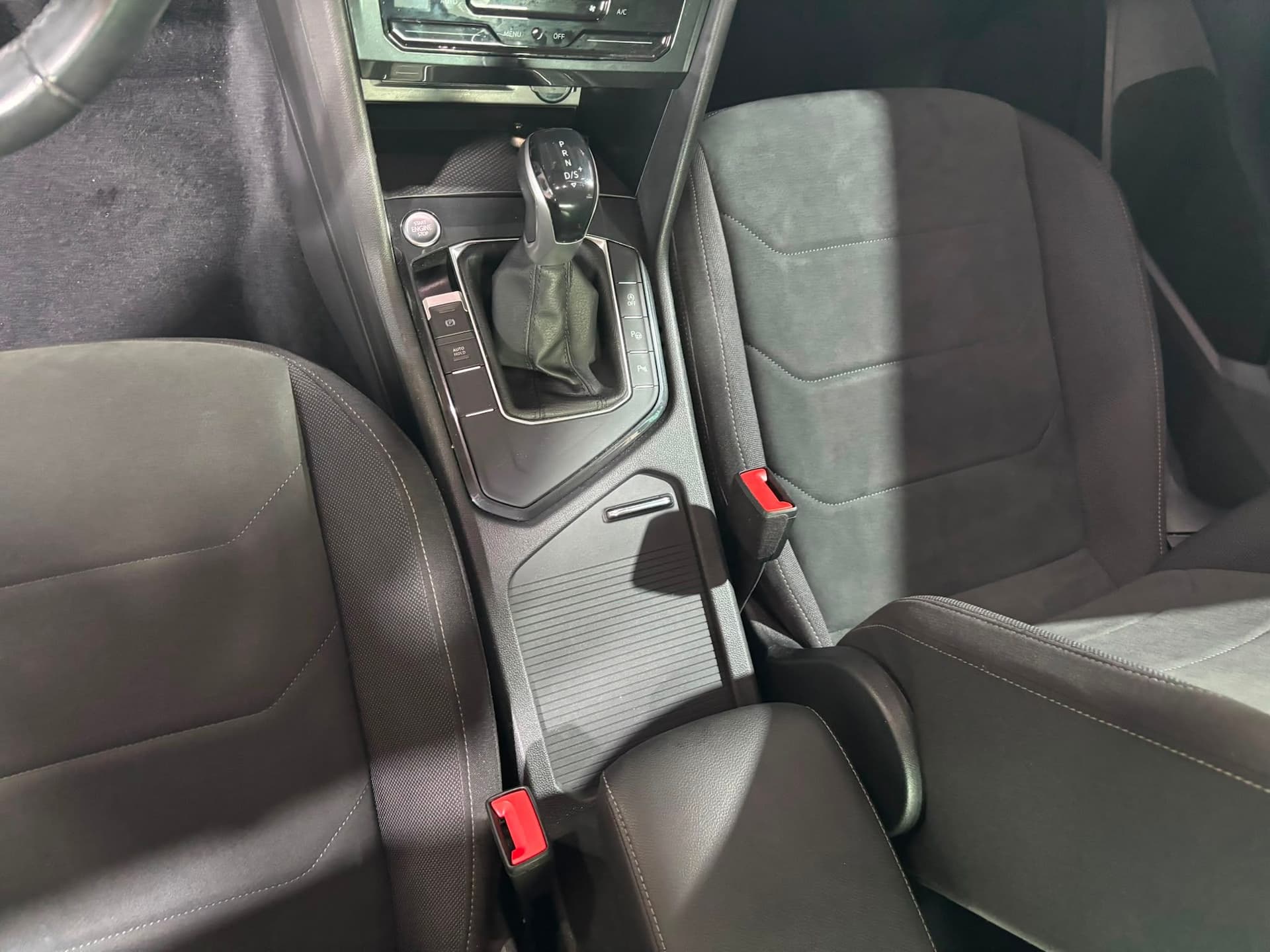 Volkswagen Tiguan II 2021 2.0 tdi Elegance 150cv dsg - Miniatura 16