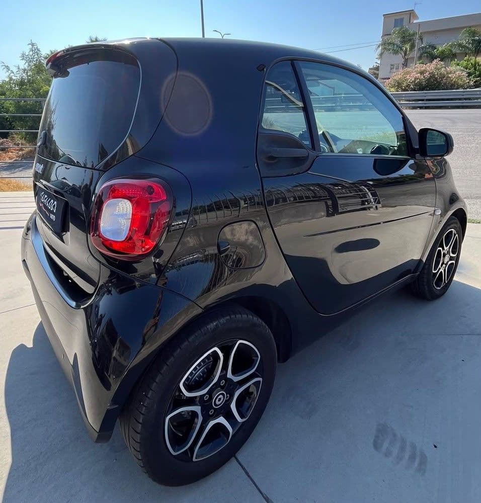 SMART FORTWO 90 0.9 TURBO TWINAMIC PASSION - Miniatura 4