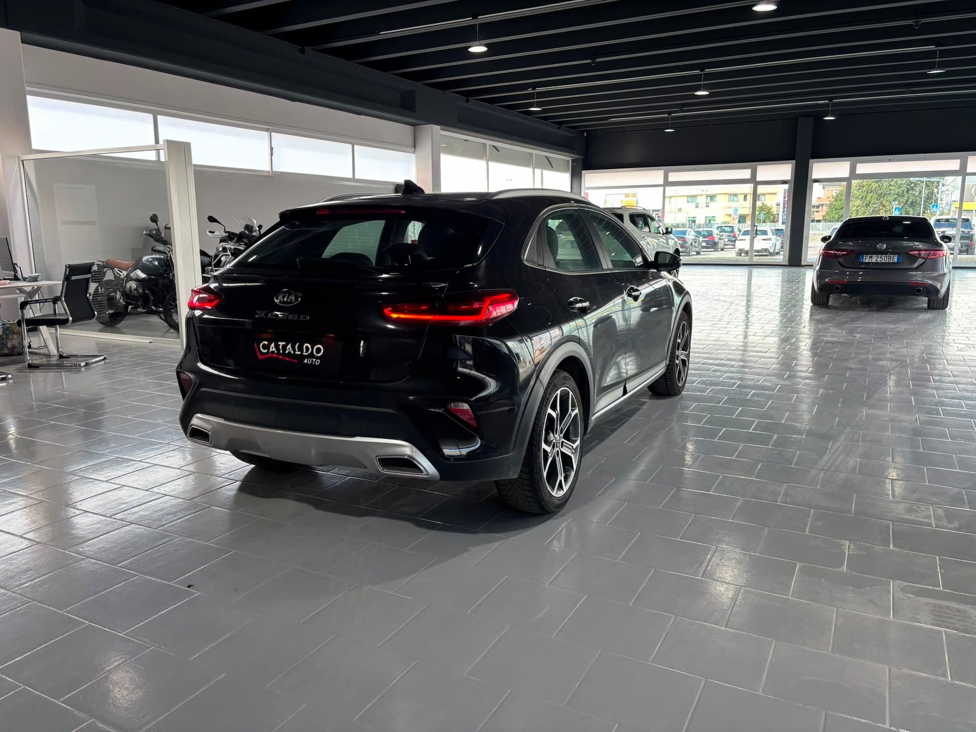 Kia XCeed 1.6 CRDi 115 CV Style Techno Pack  - Miniatura 5