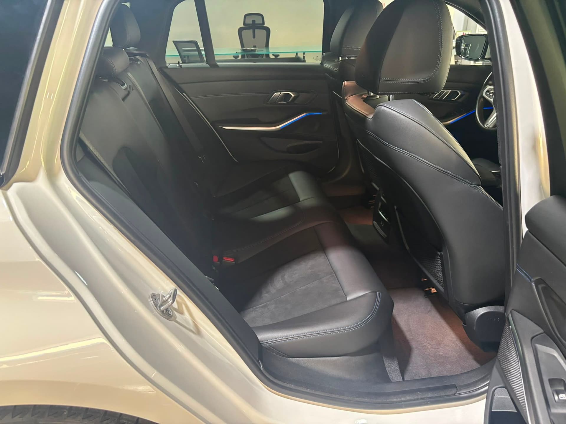 Bmw 320d 48V Touring Msport - Miniatura 20