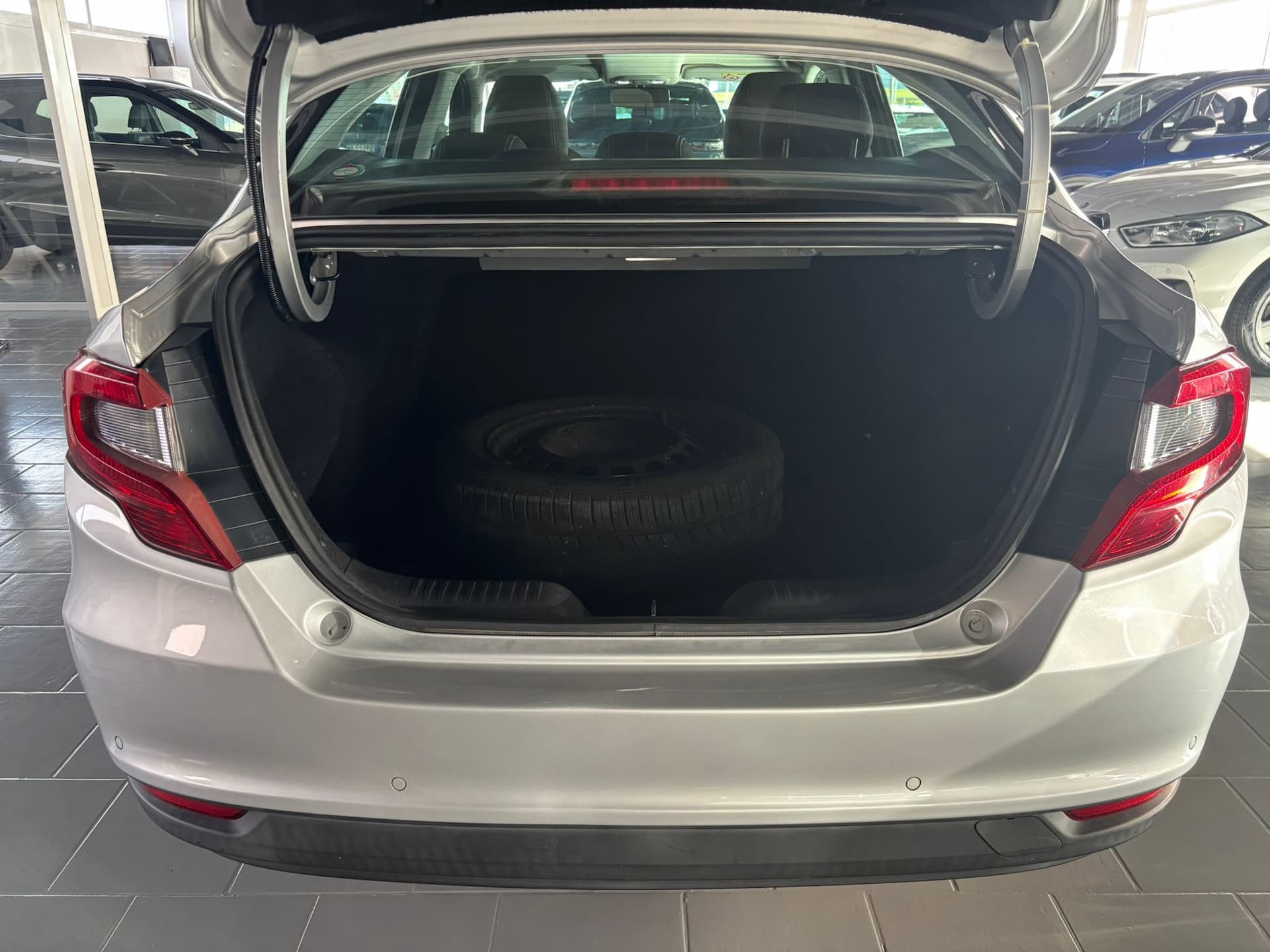 Fiat Tipo 4 porte II 2016 1.4 Opening Edition 95cv - Miniatura 19