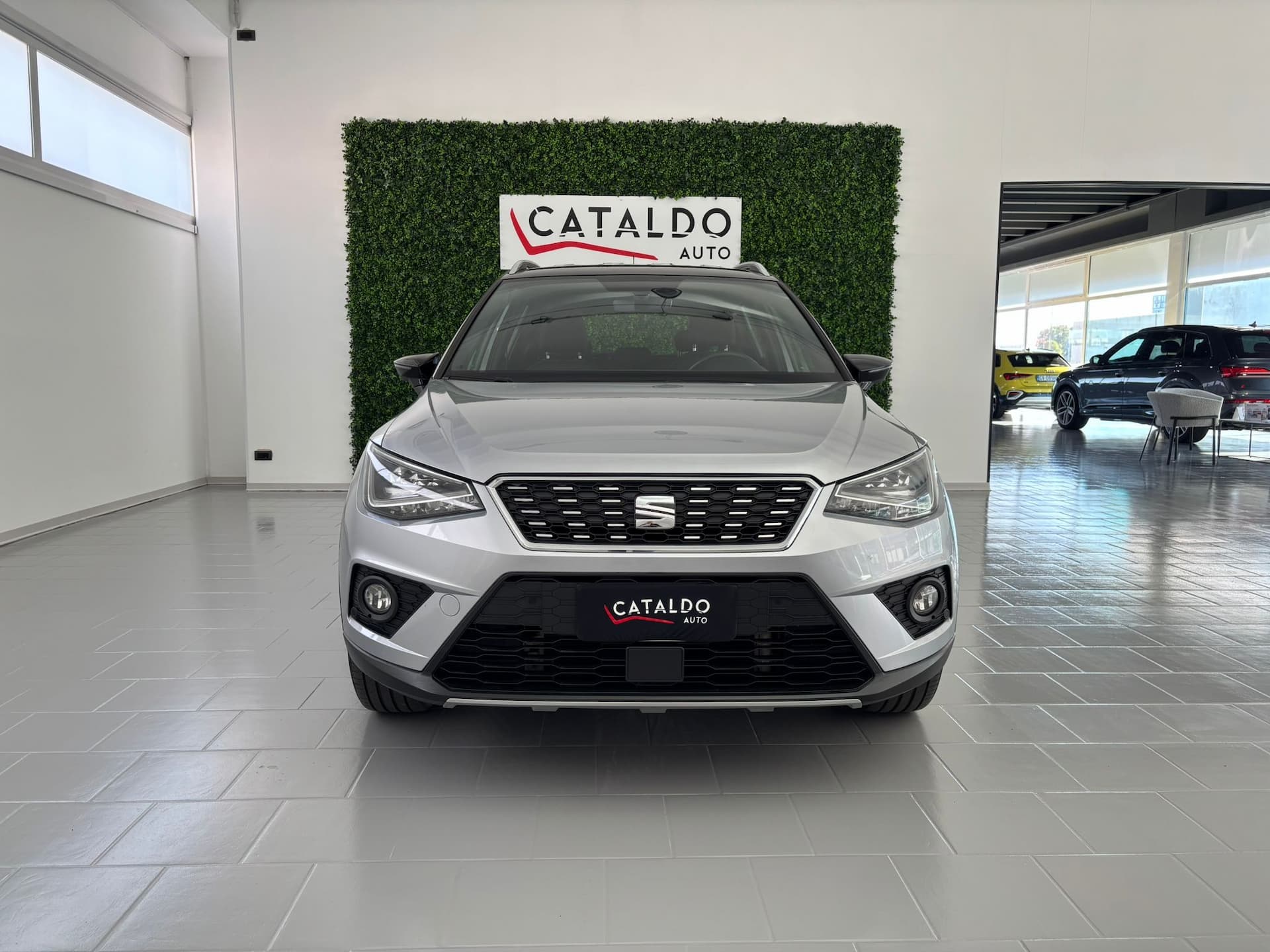 SEAT Arona 2017 1.0 ecotsi Xcellence 95cv my18 - Miniatura 8