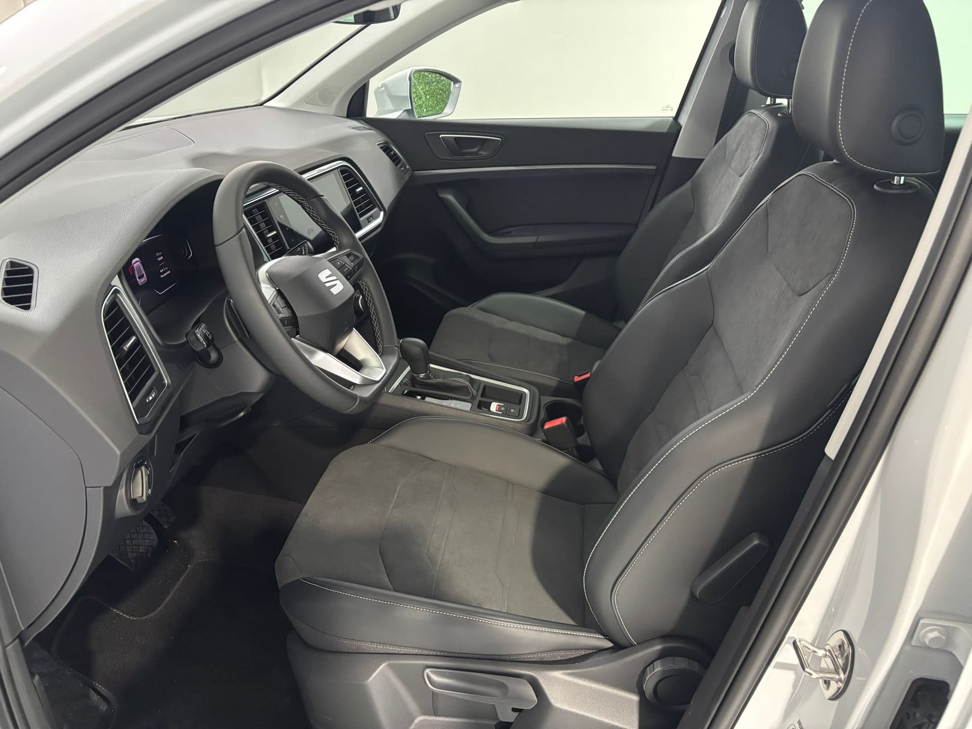 SEAT Ateca 2020 1.5 ecotsi Black Edition 150cv dsg - Miniatura 11